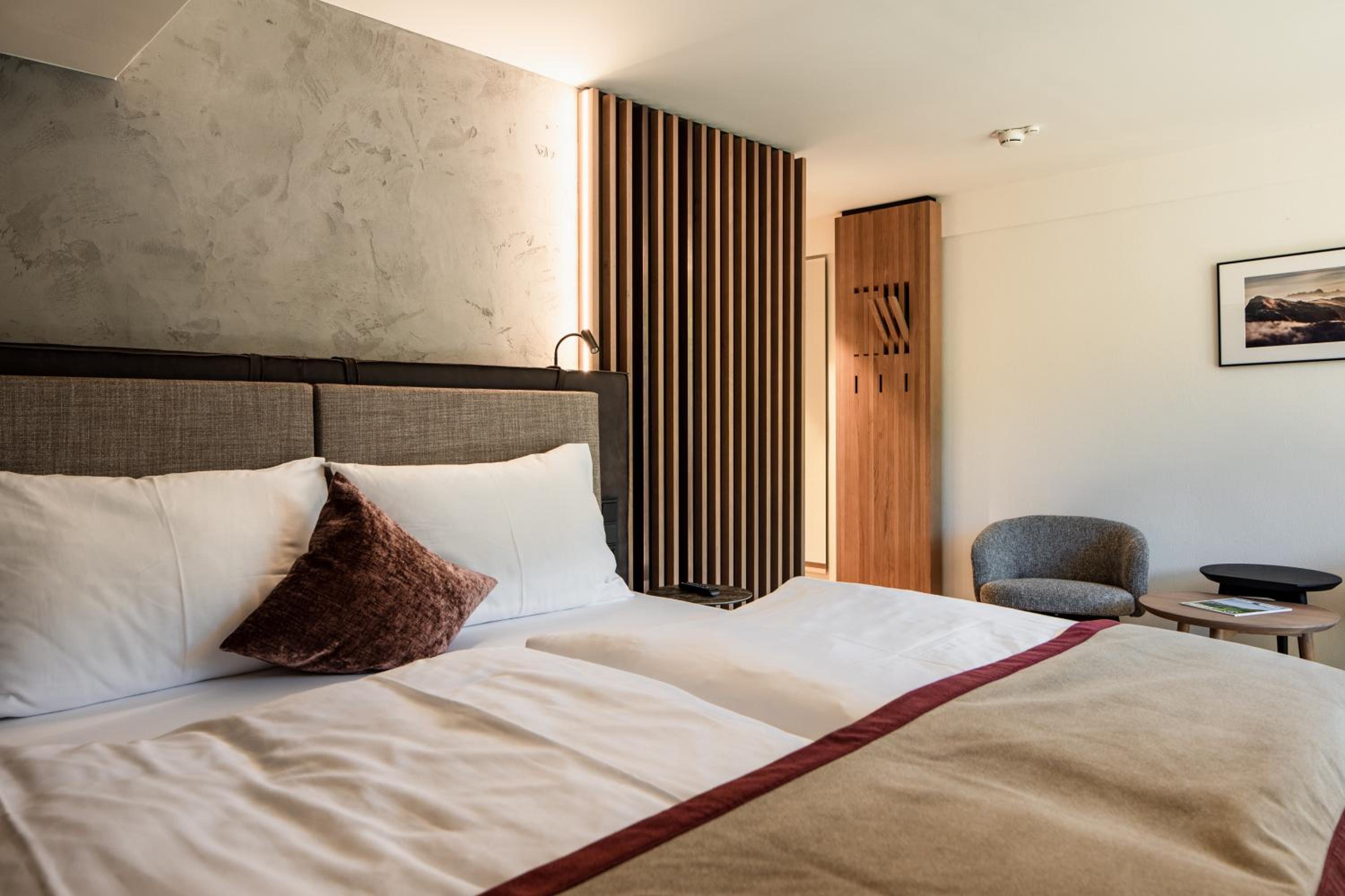 Junior Suite with Balcony photo 1