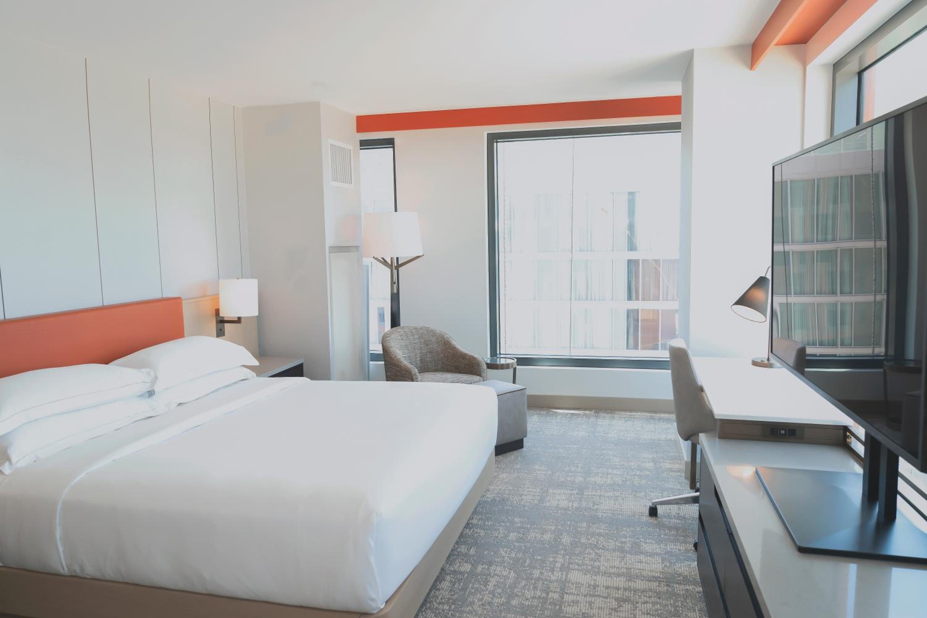 Corner King Room - Hearing Accessible