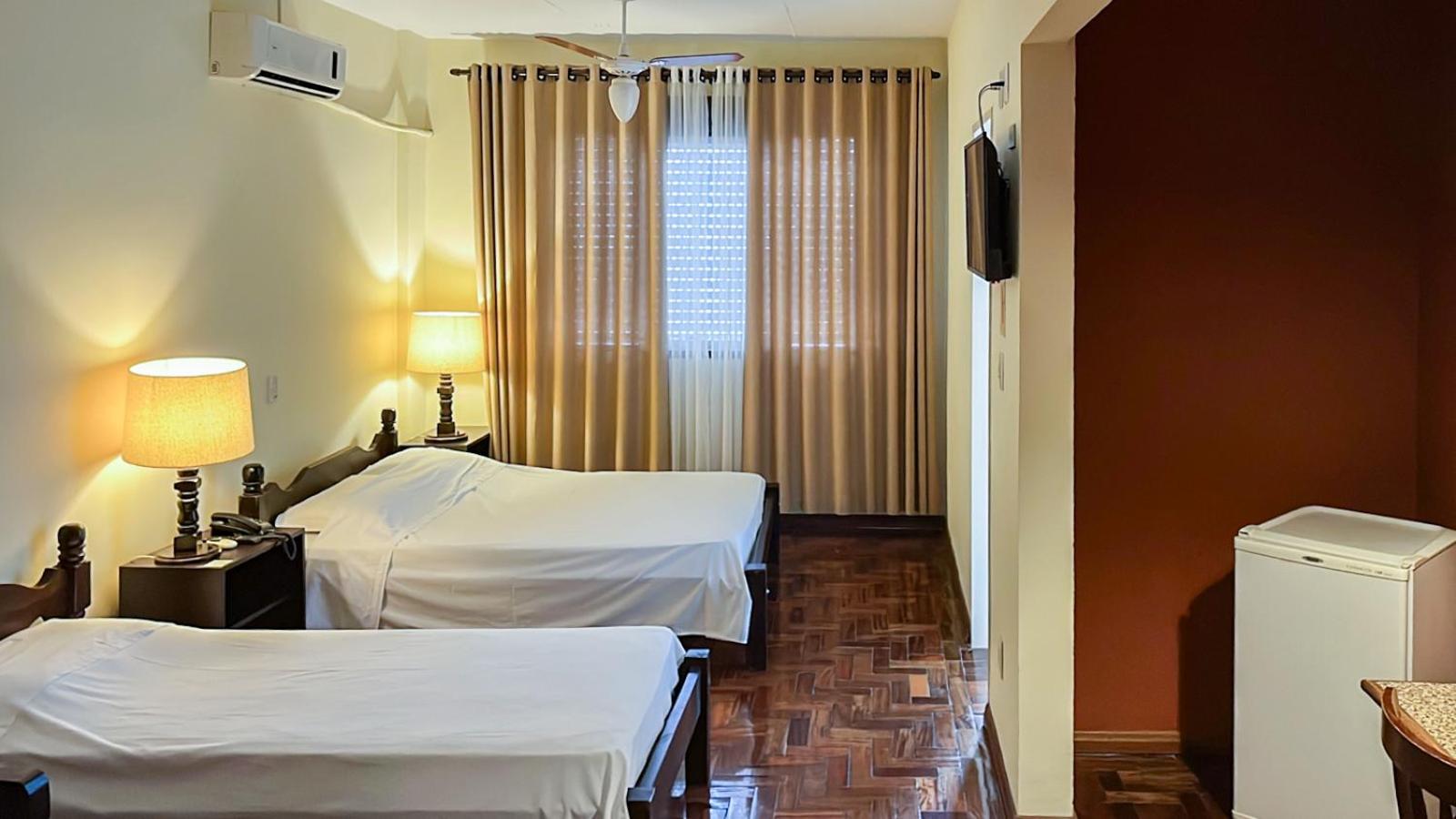 Deluxe Triple Room photo 3