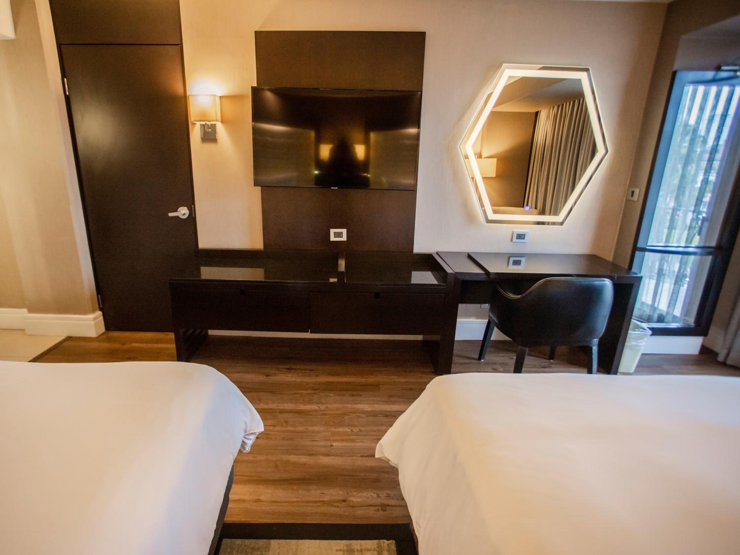Deluxe Double Room - Photo 2