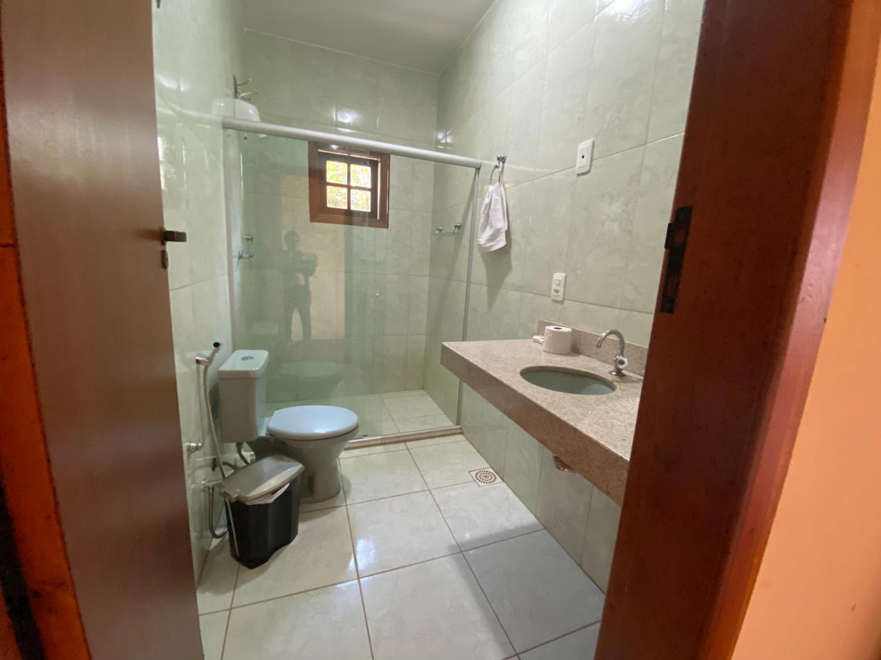 Family Room with Private Bathroom photo 3