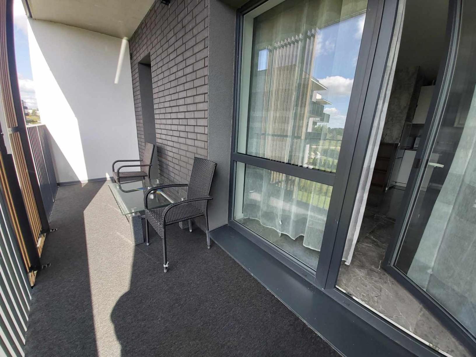 One-Bedroom Apartment - Photo 15