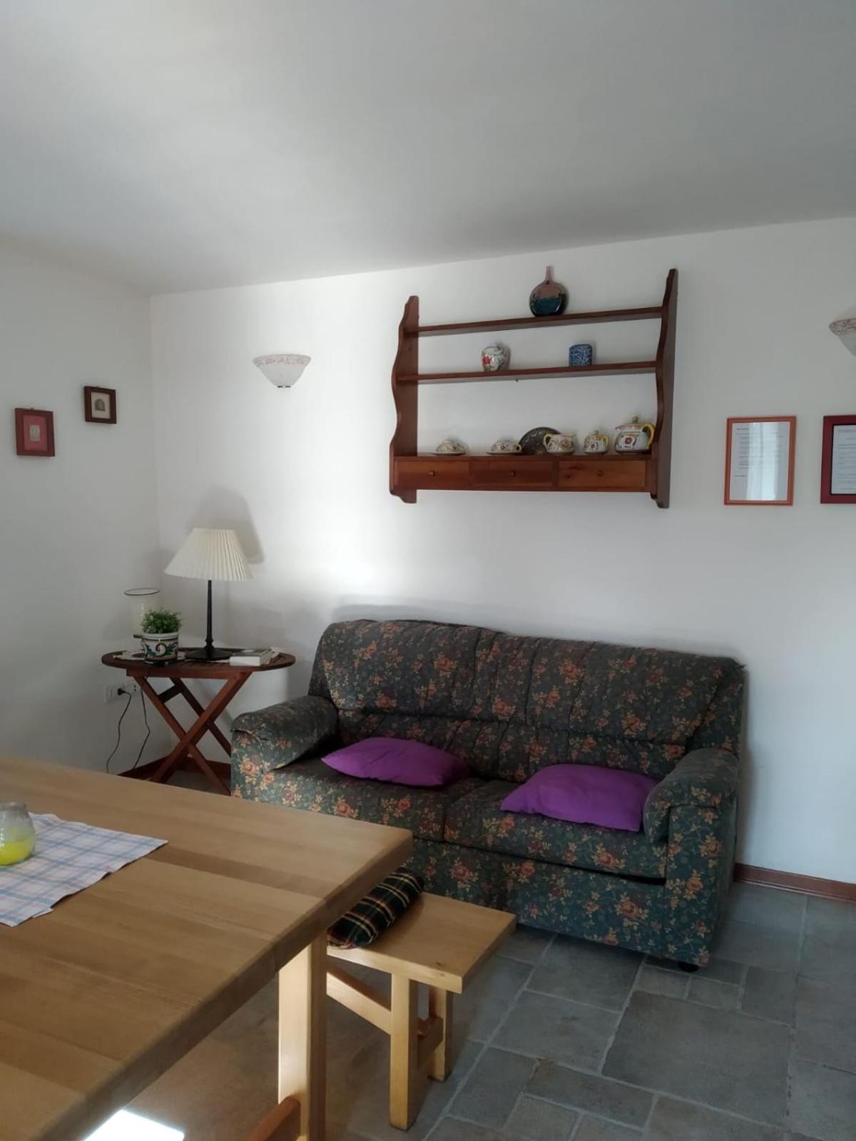 Two-Bedroom House photo 3