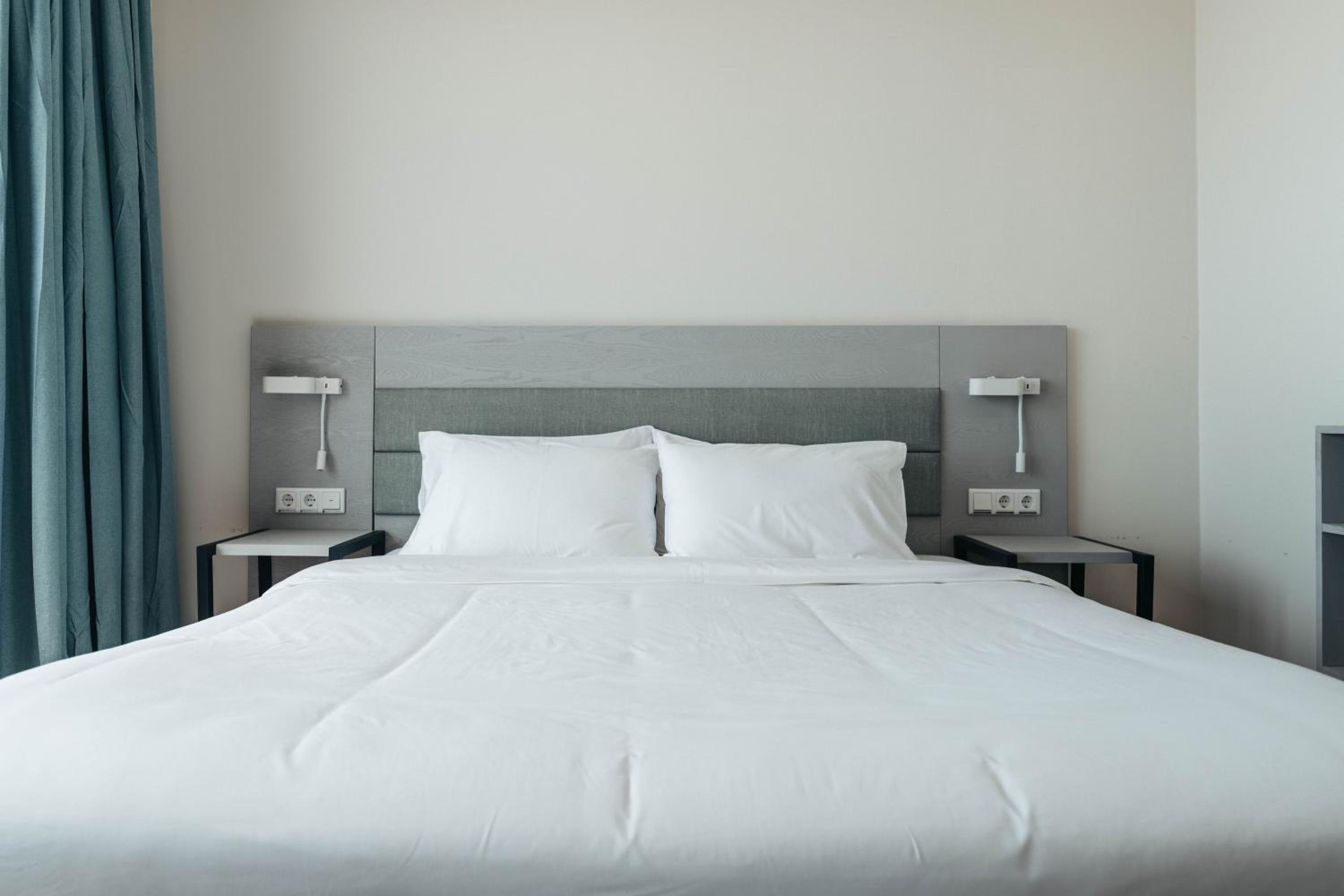 Deluxe Studio Suite