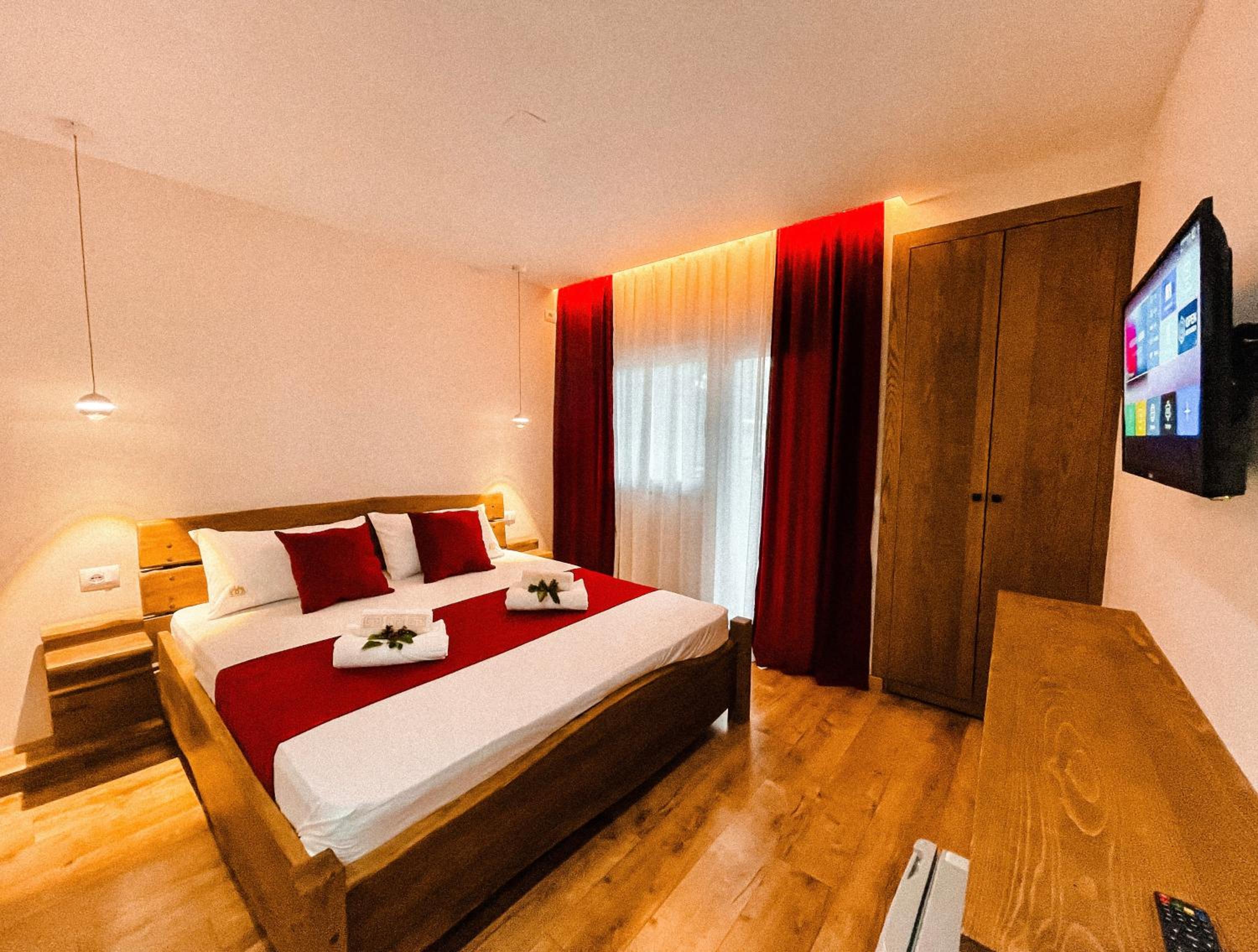 Double Room with Balcony photo 2