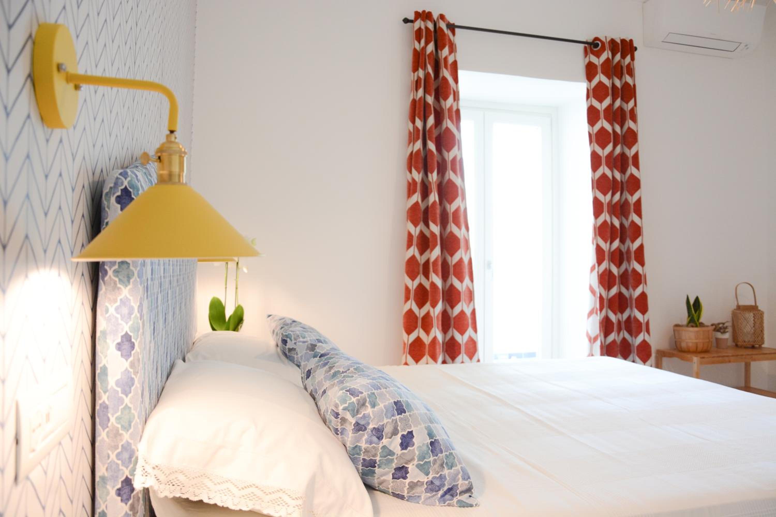 Deluxe Double Room with Balcony and Sea View