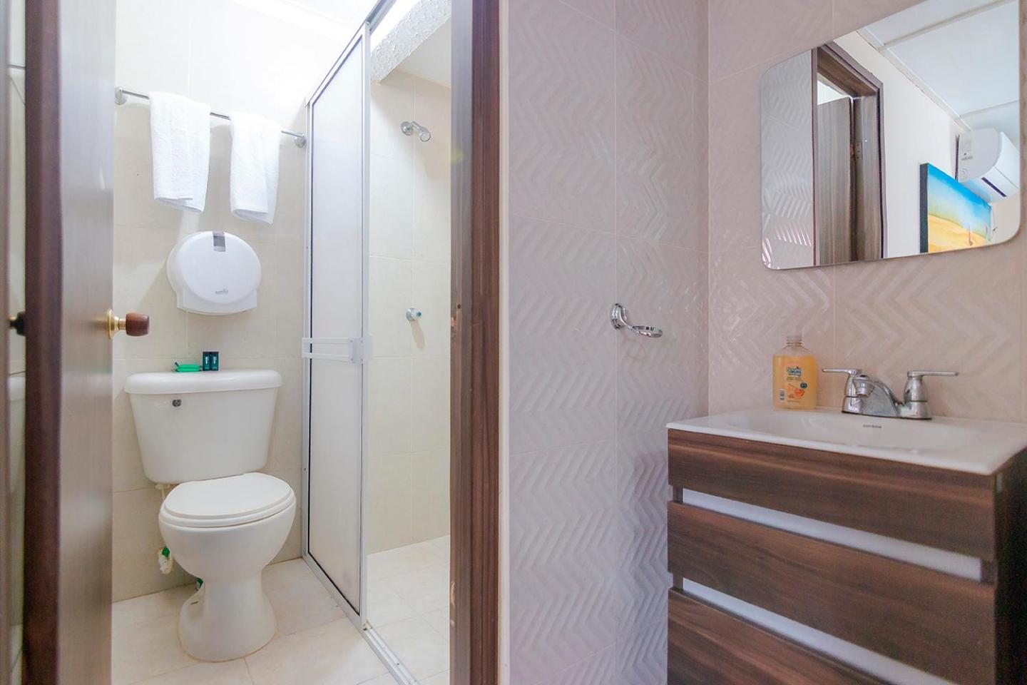 Standard Triple Room photo 3