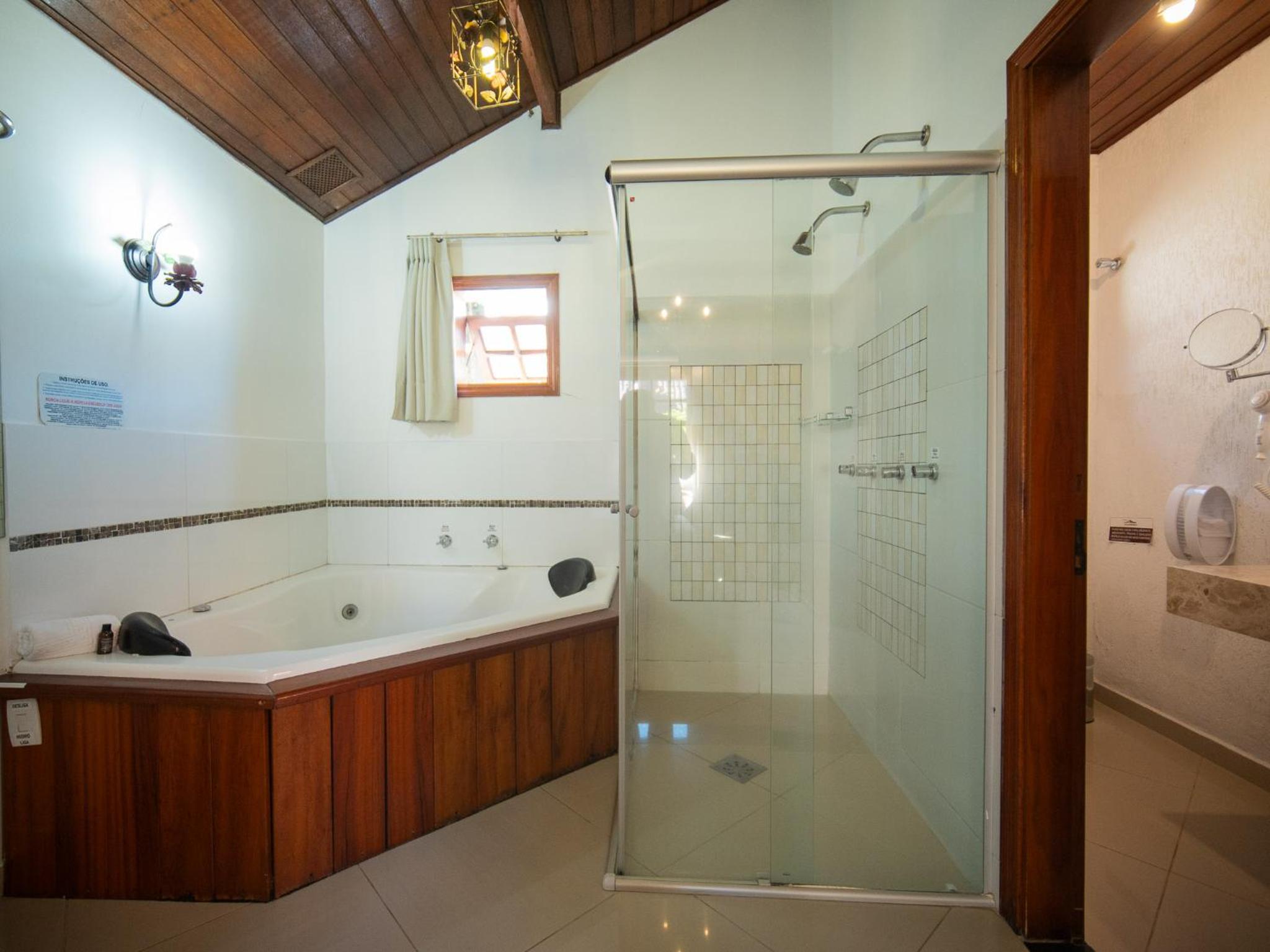 Luxury Room with Hydro photo 3