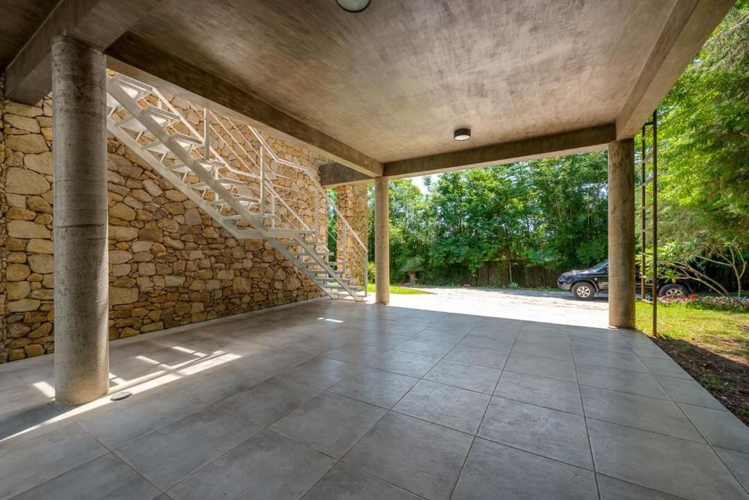 Three-Bedroom Villa photo 2
