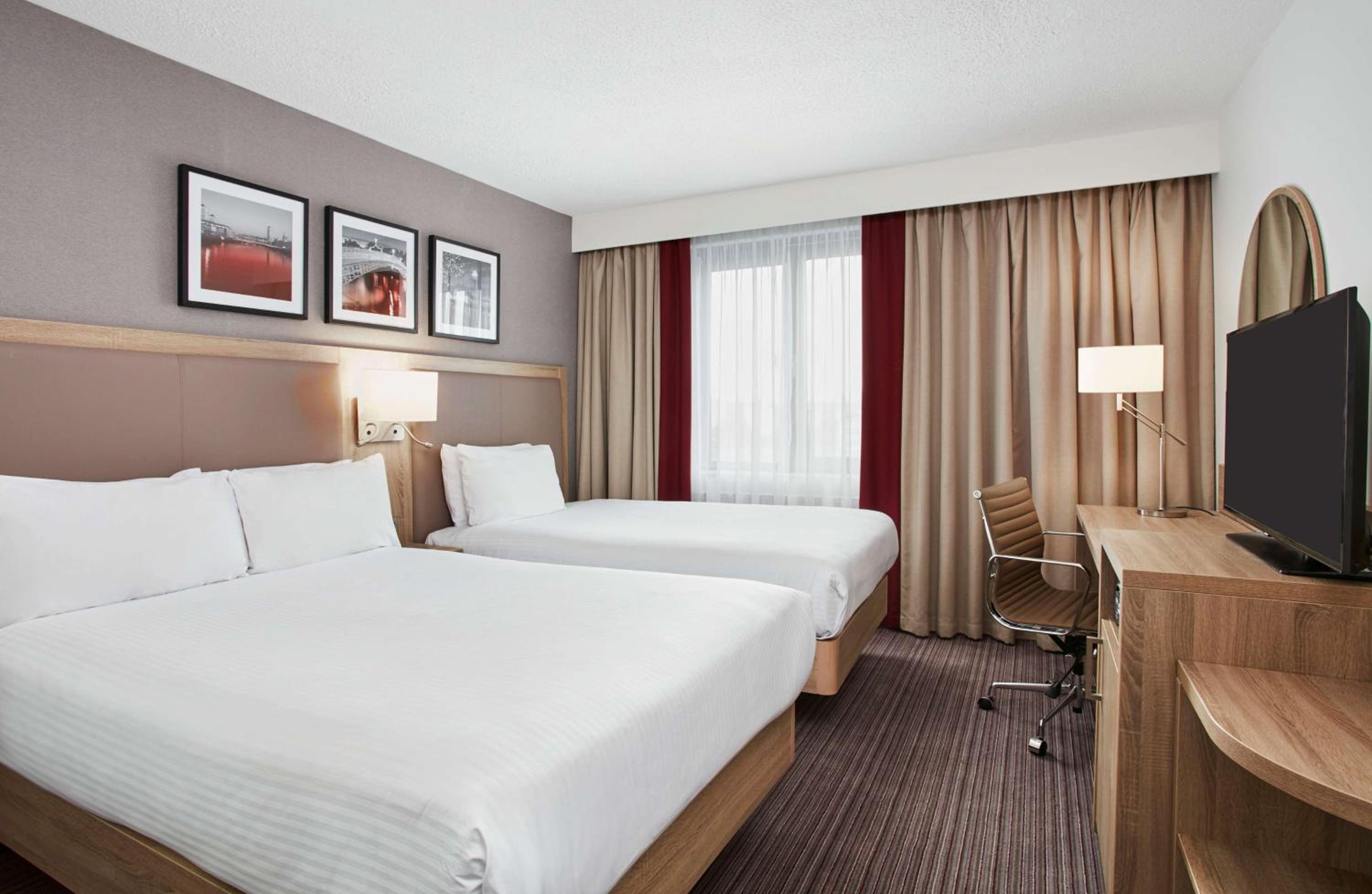 Twin Room with One Double and One Single Bed