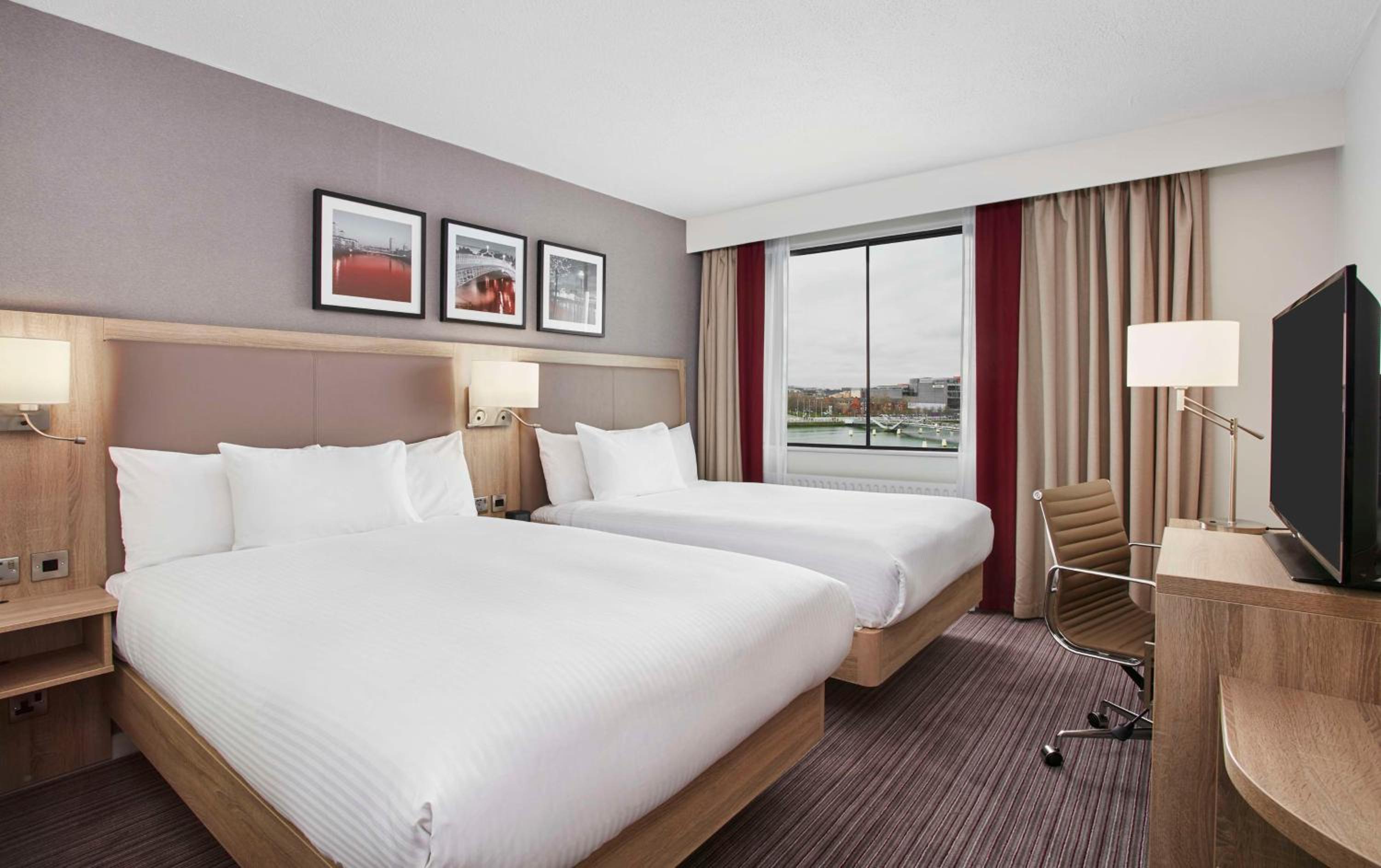 Deluxe Queen Room with Two Queen Beds