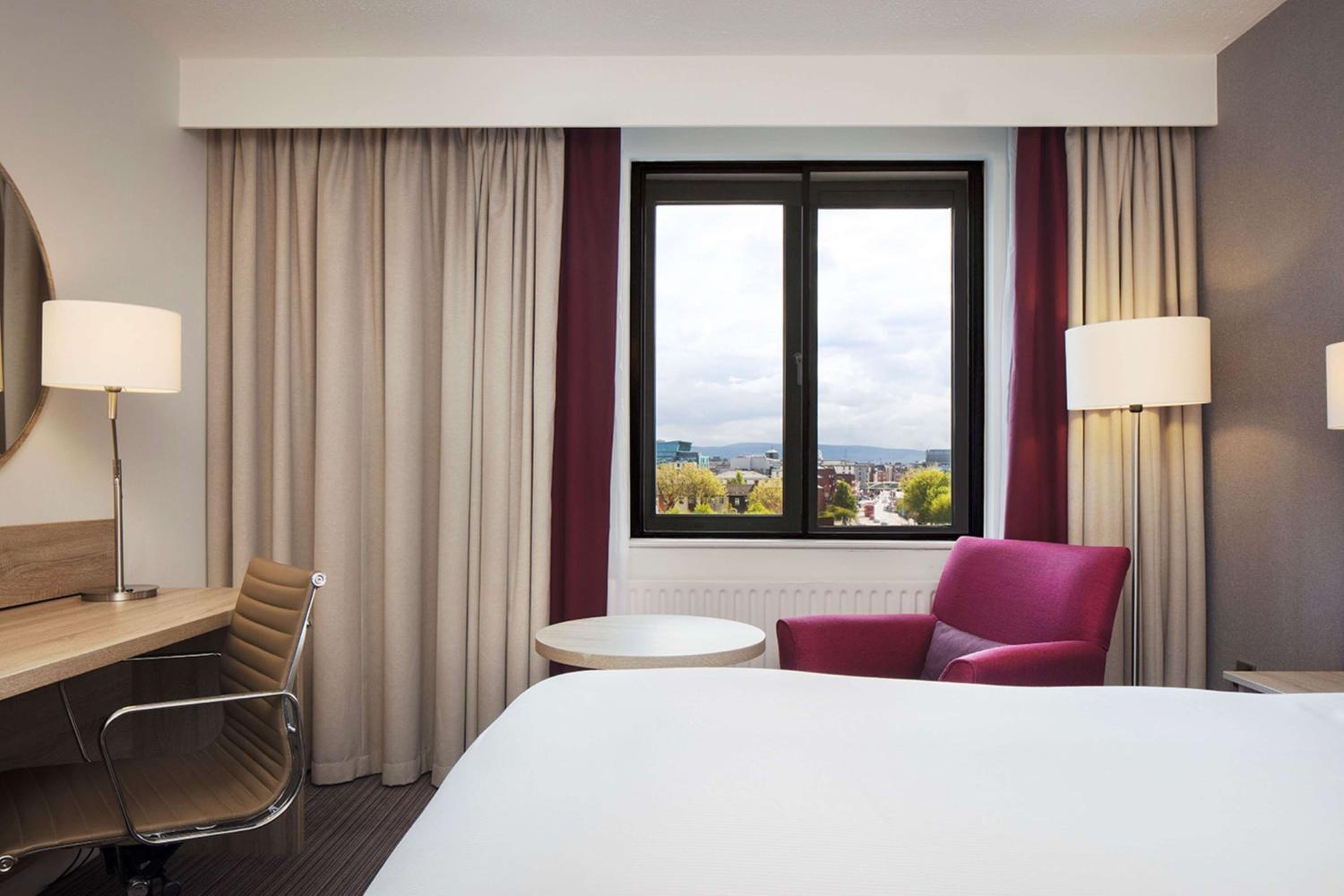 Queen Room - Accessible