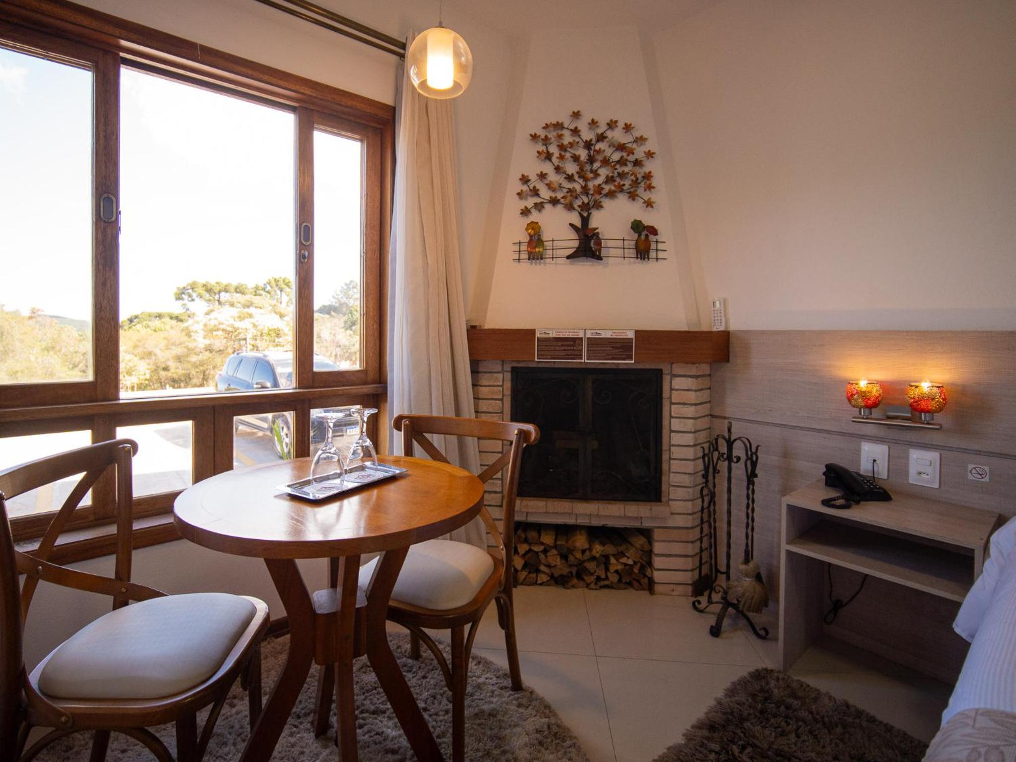 Exclusive Suite with Jacuzzi and View. photo 1