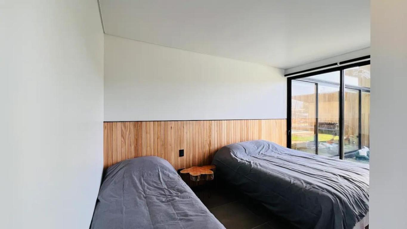Four-Bedroom House photo 1