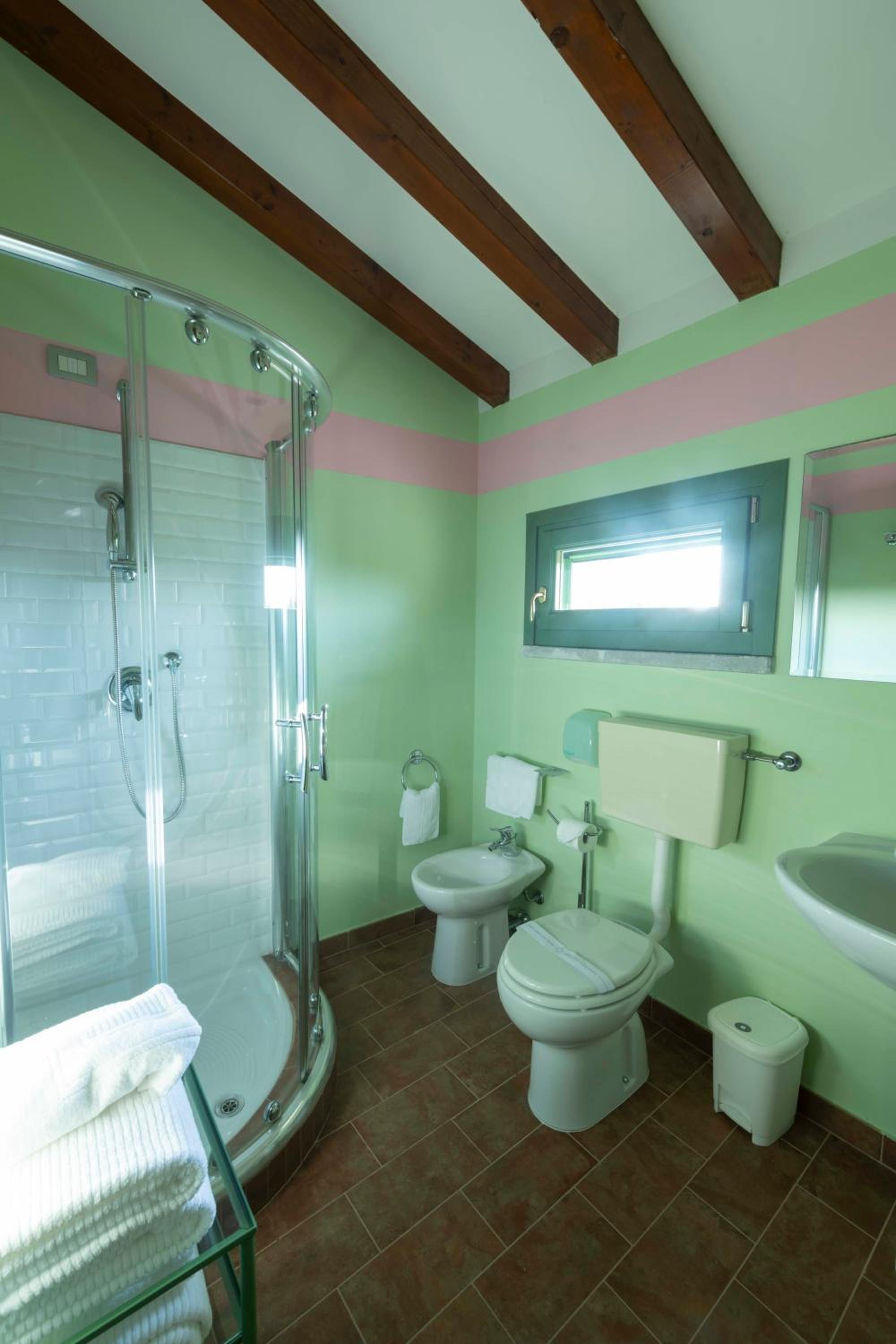 Family Suite - Photo 3