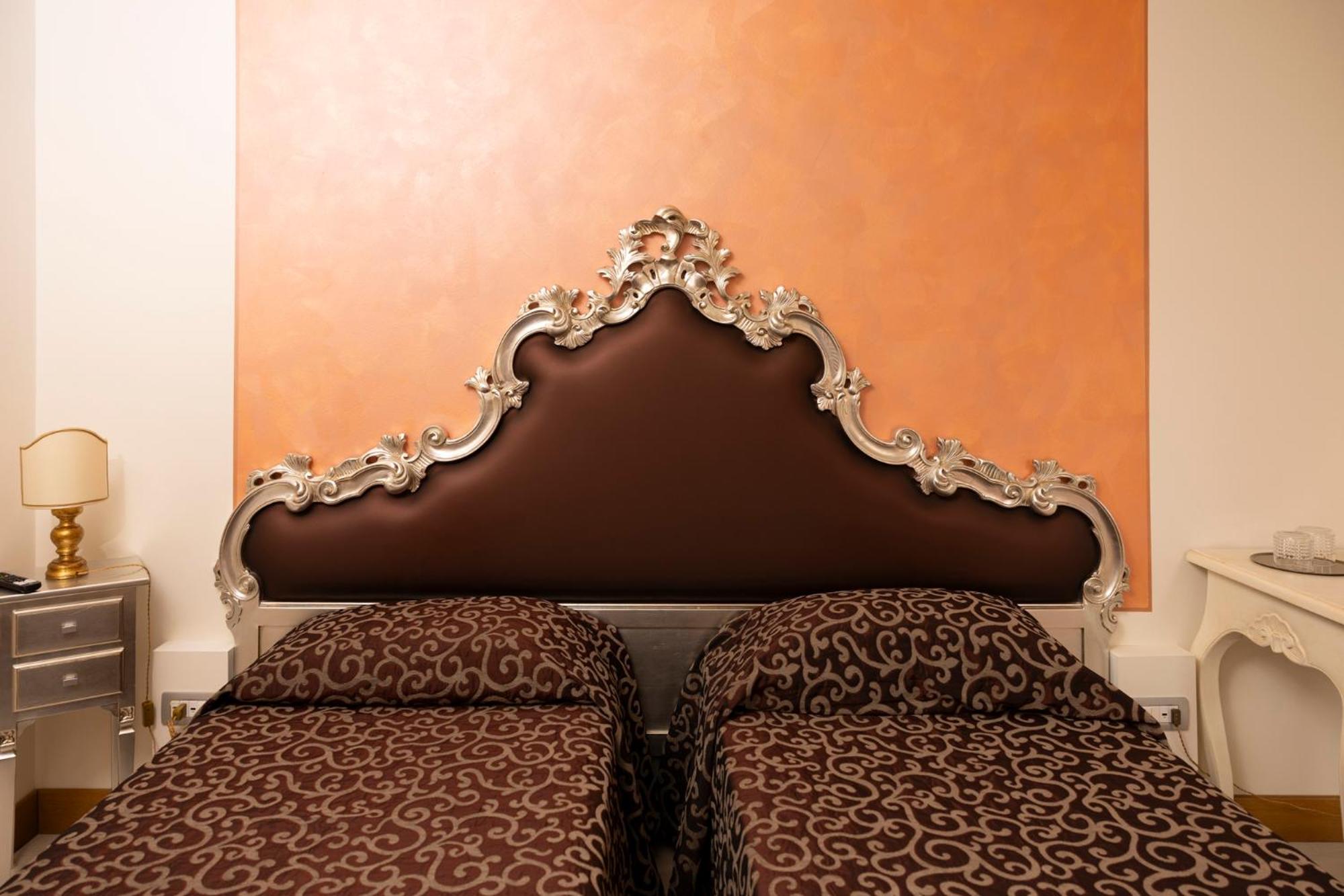Twin Room photo 1