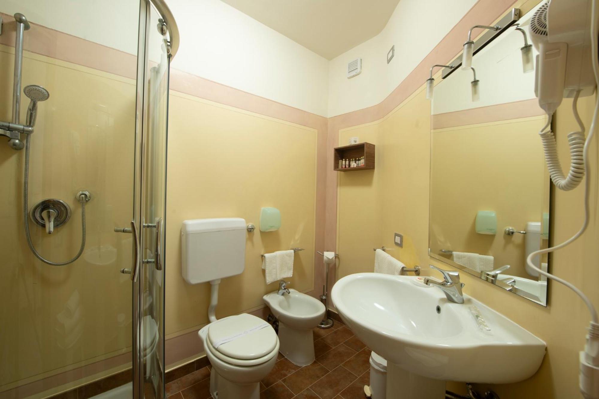 Twin Room photo 2