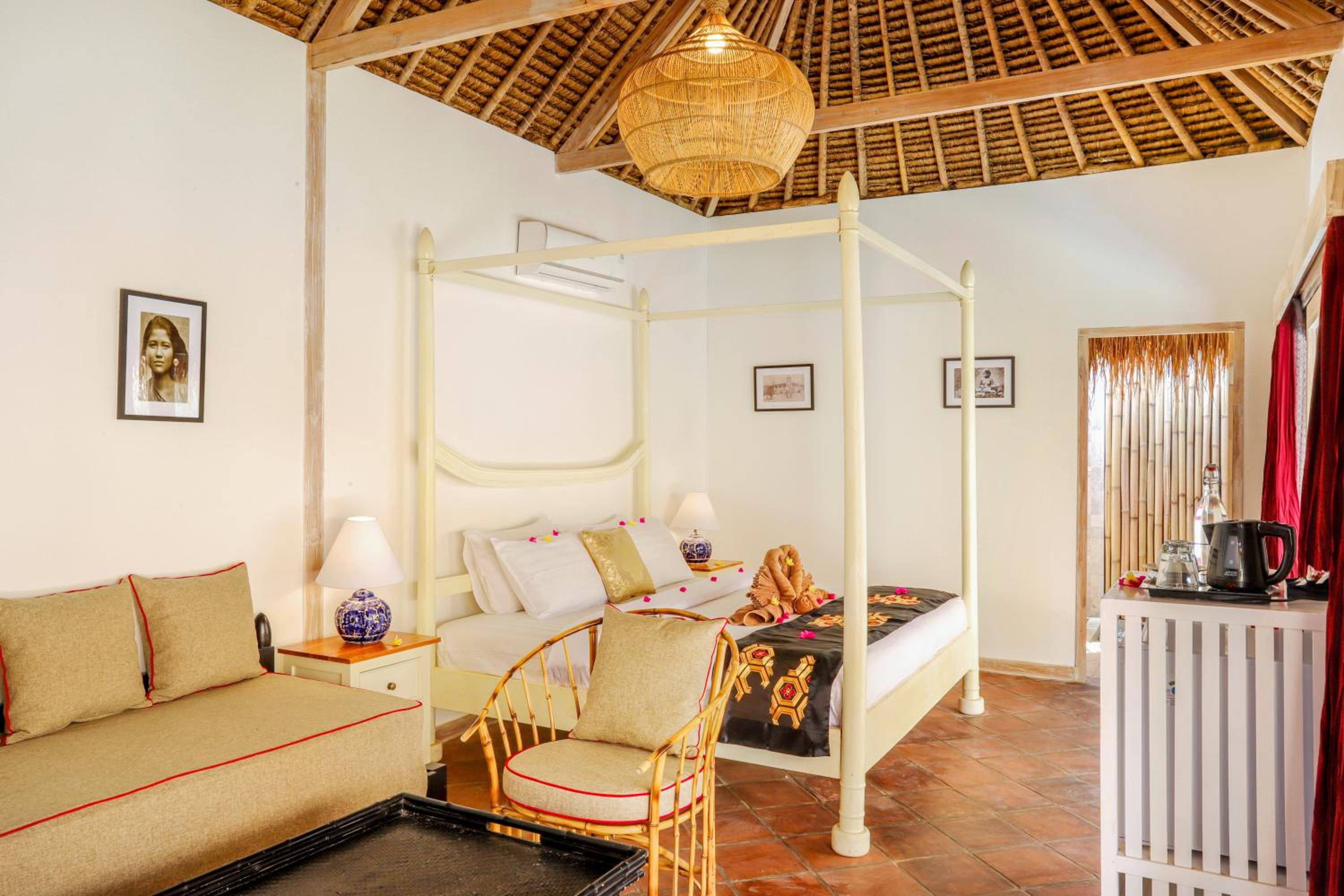 Two Bedroom Villa with Private Pool - Photo 8