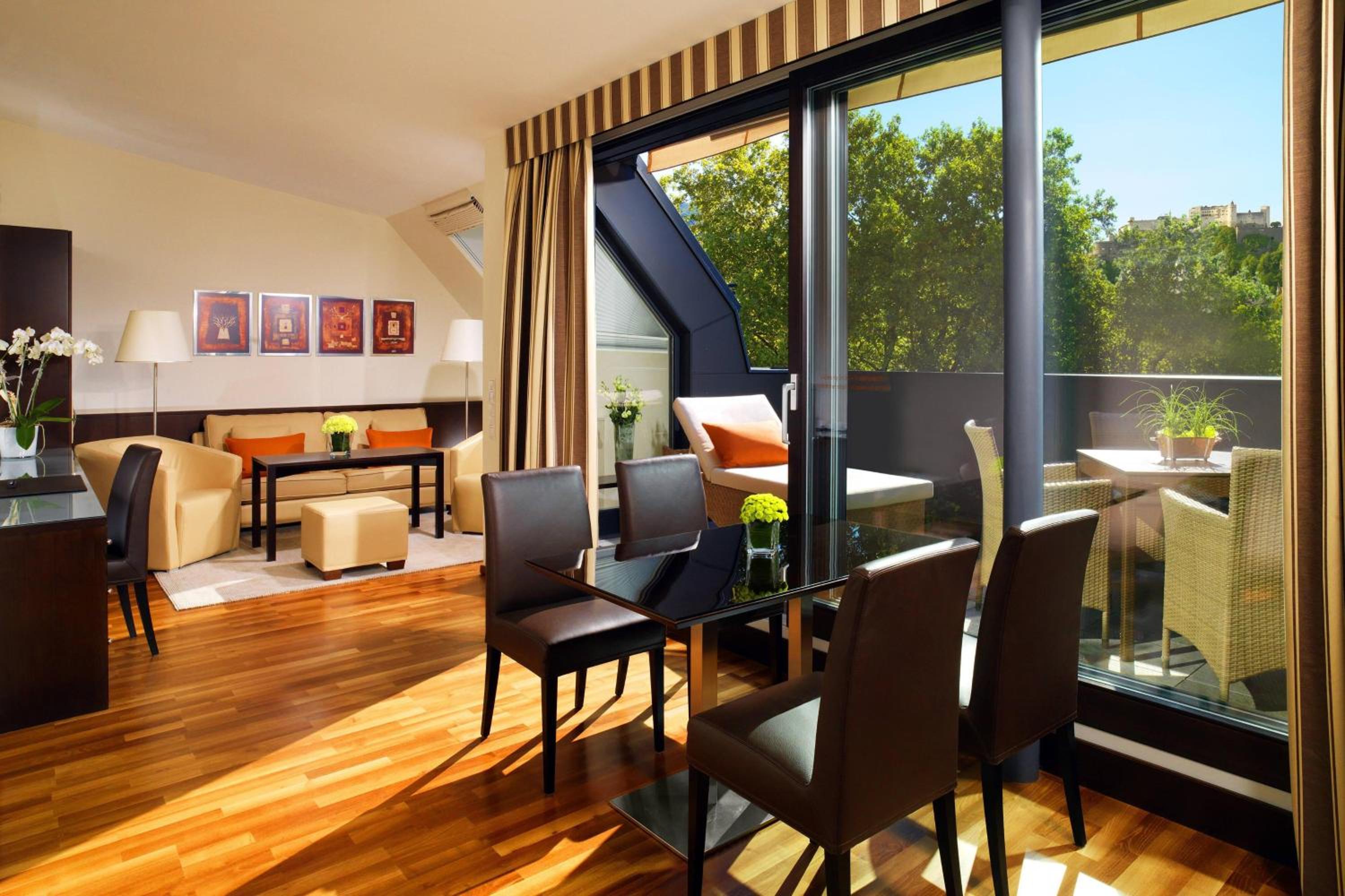 Presidential Suite with ETAGE7 Access photo 1