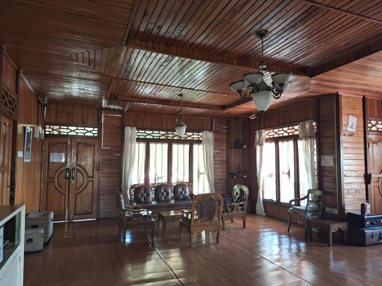 Deluxe Queen Room photo 1