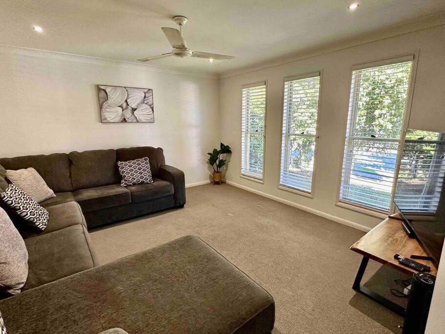 Four-Bedroom House photo 3
