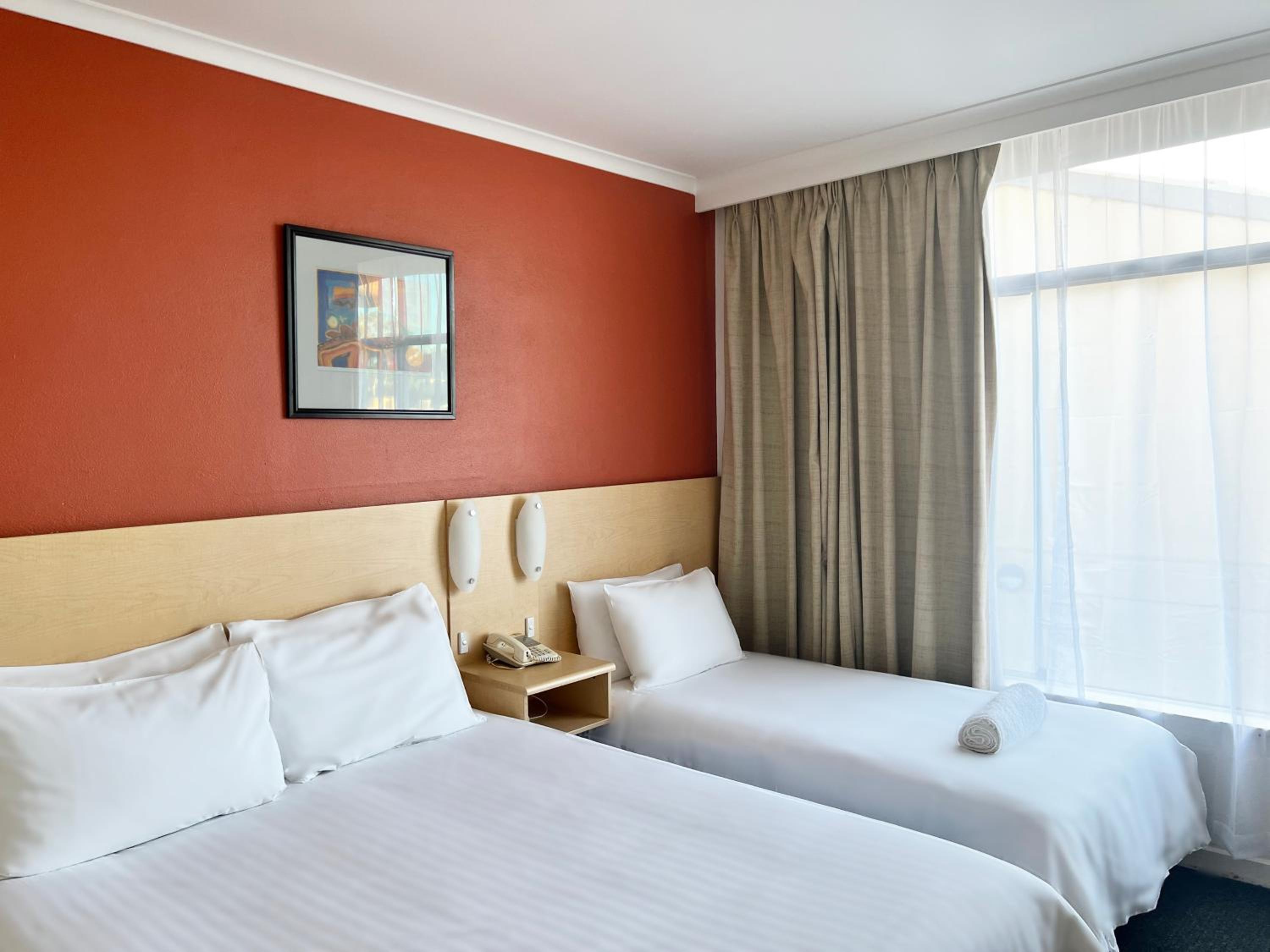 Classic Double & Single Room - Photo 6