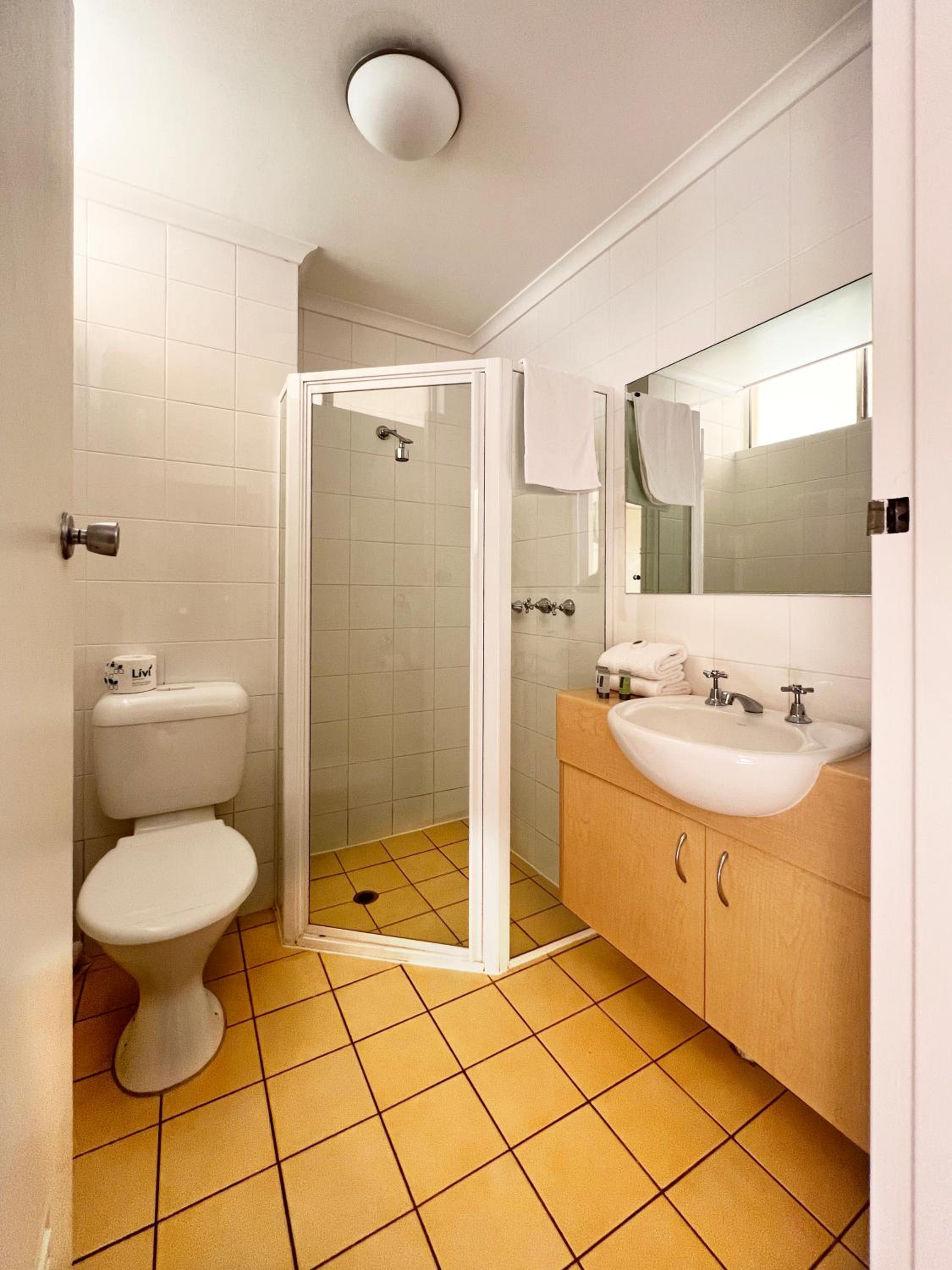 Classic Double & Single Room - Photo 2