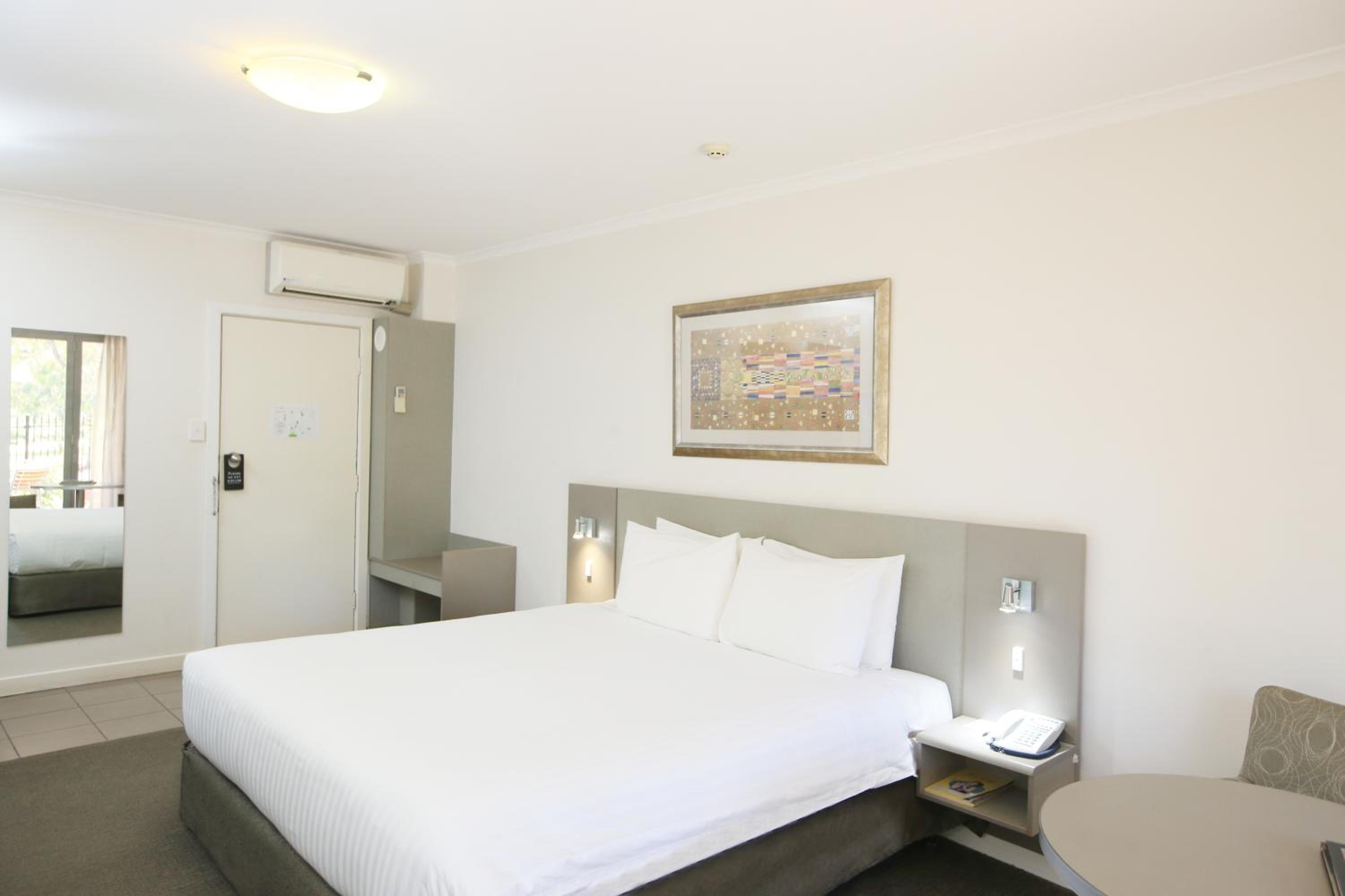 Executive King Room - Photo 5