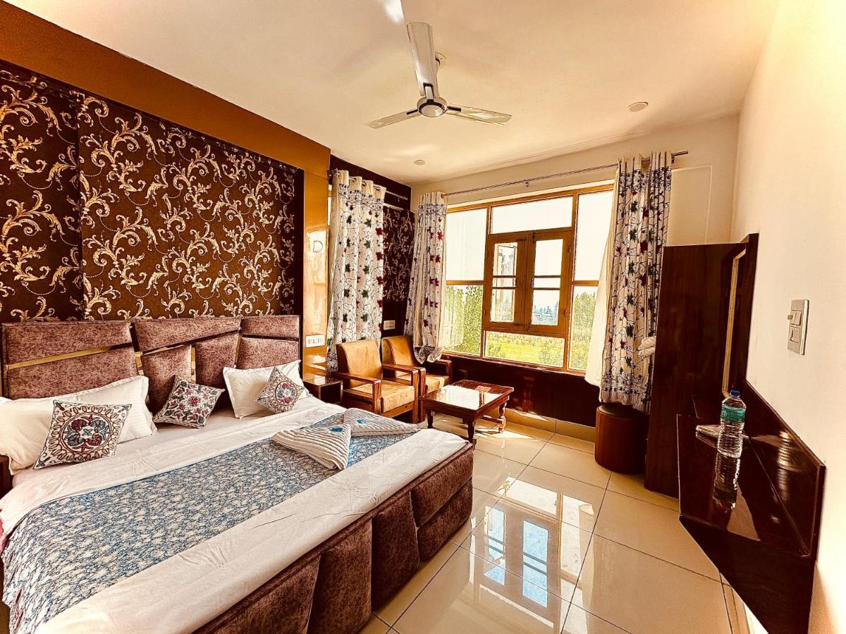 Deluxe Double Room - Photo 1