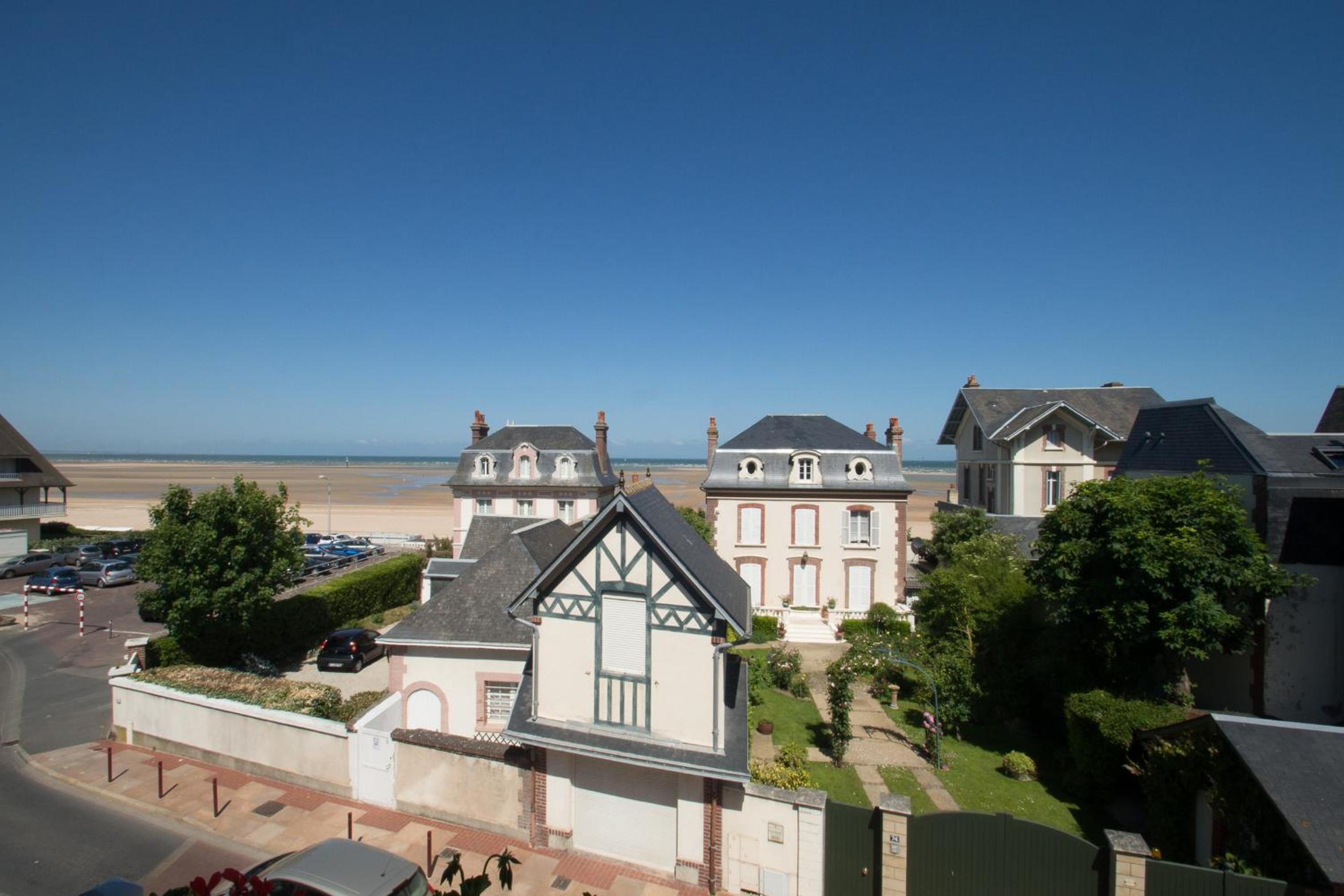 Double Room with Sea View - Photo 3