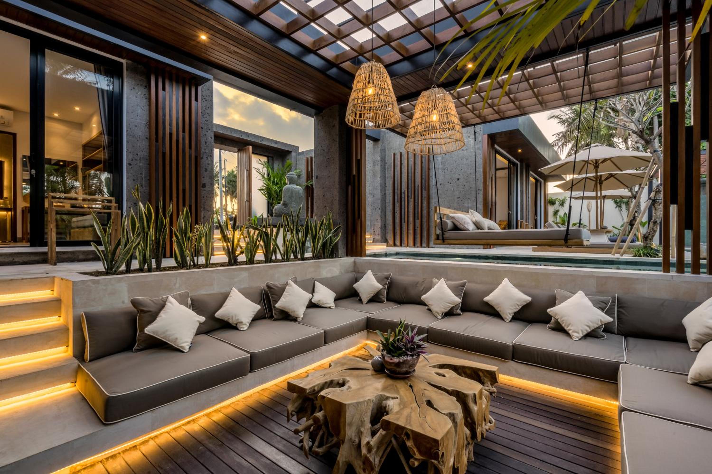 Three-Bedroom Villa - Photo 23