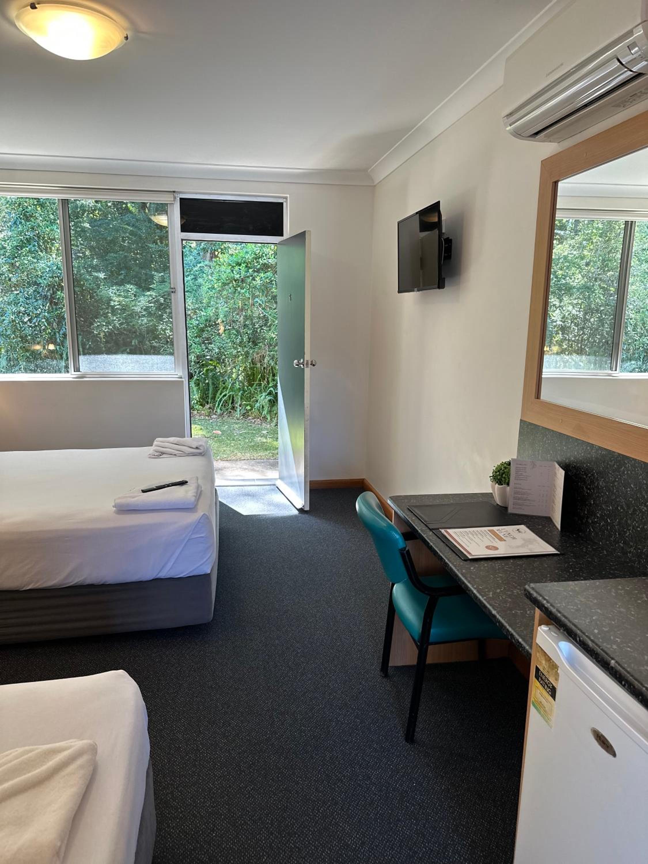Basic Triple Room - Photo 5