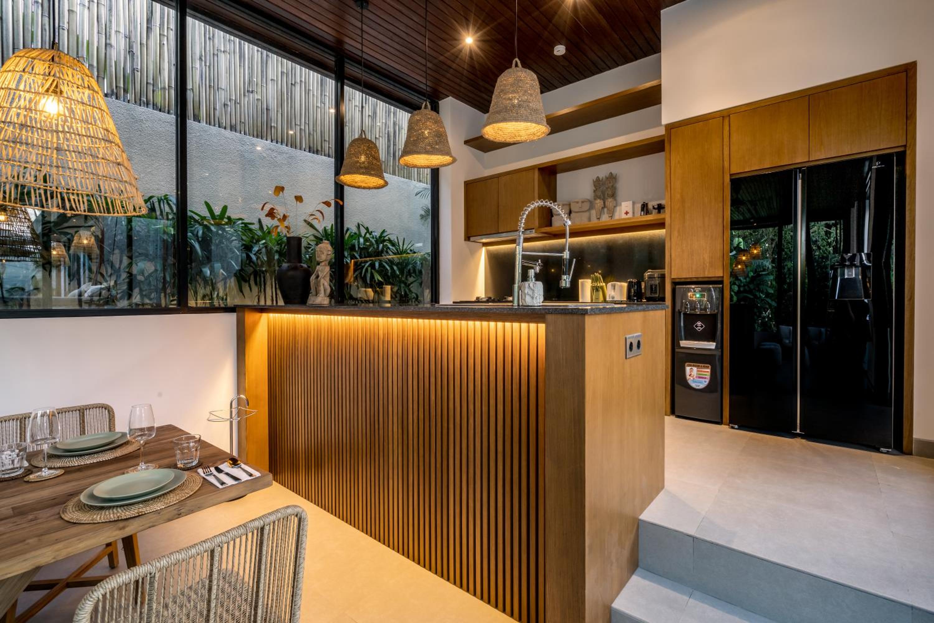 Three-Bedroom Villa - Photo 8