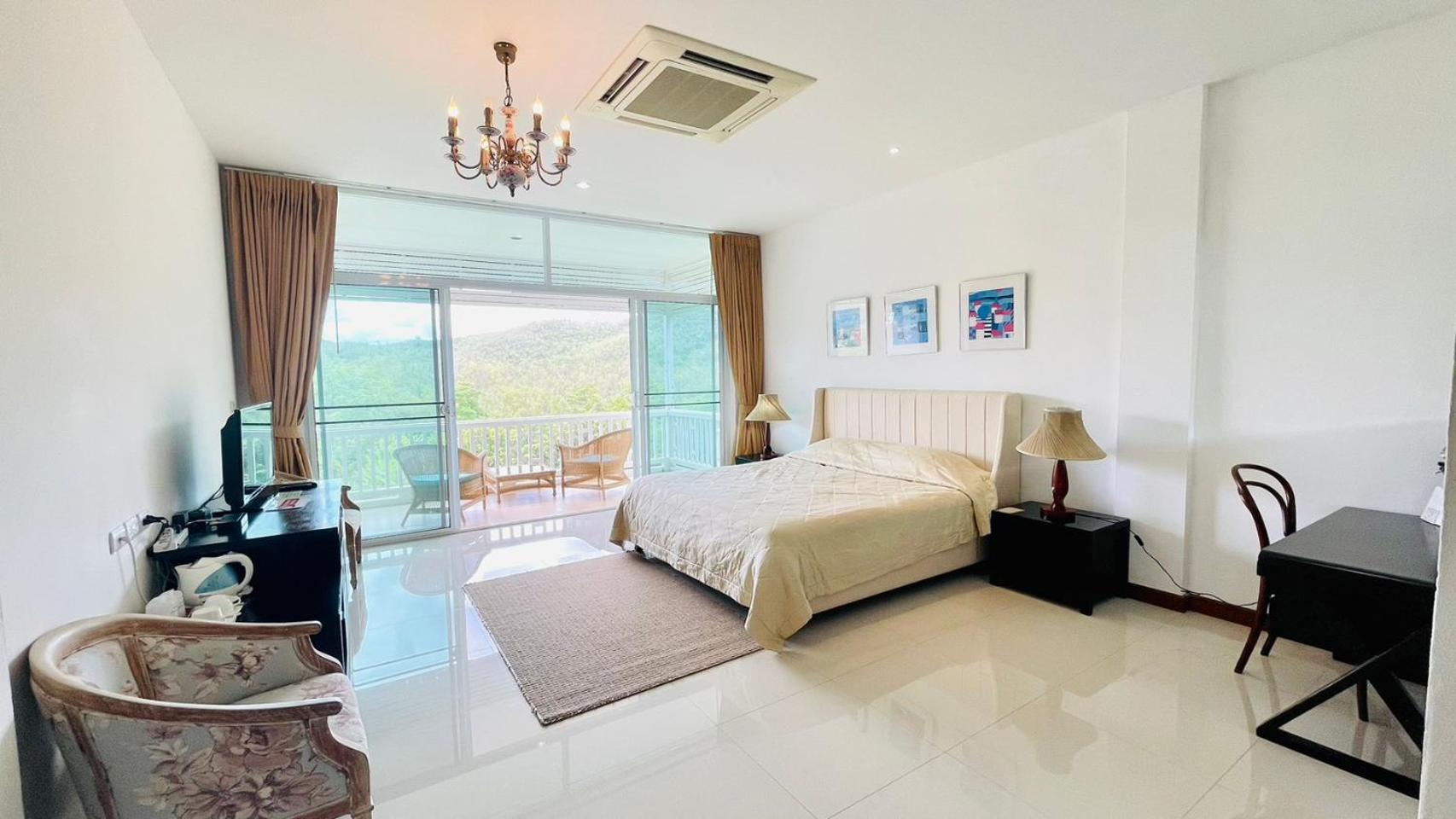 Standard Double or Twin Room with Balcony photo 2