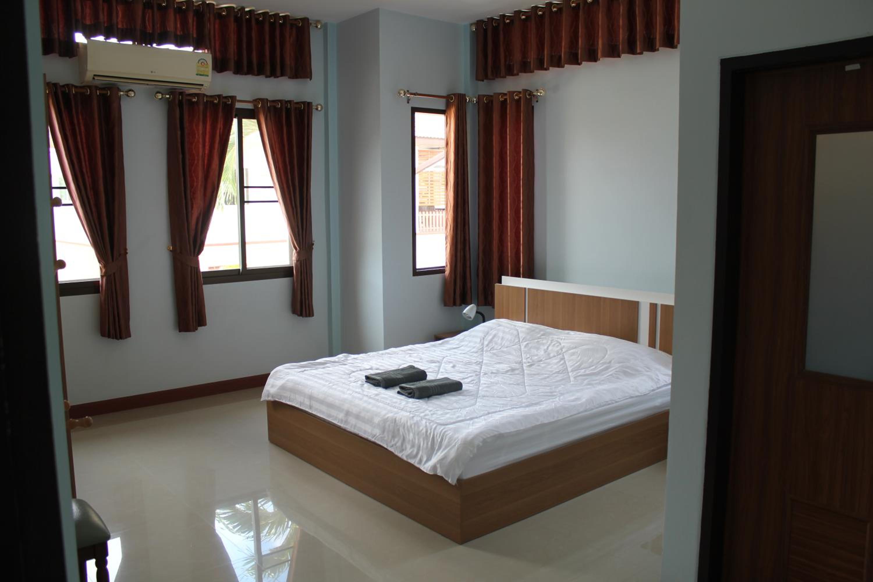 Two-Bedroom House photo 1