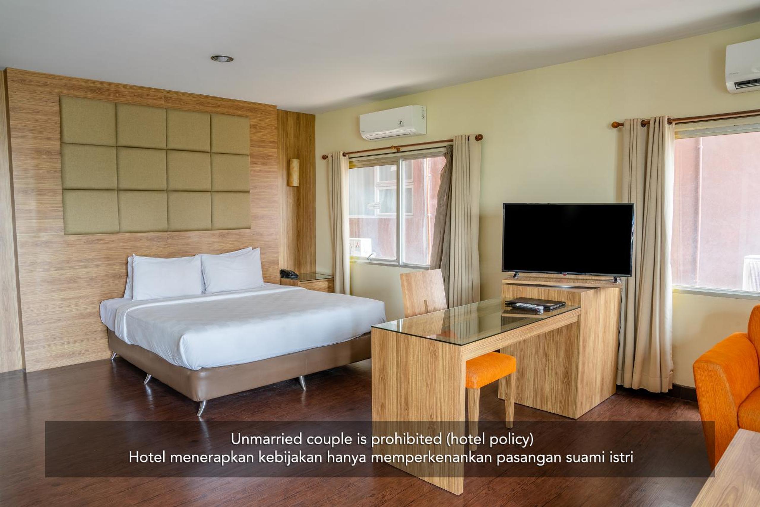One-Bedroom Suite - Photo 1