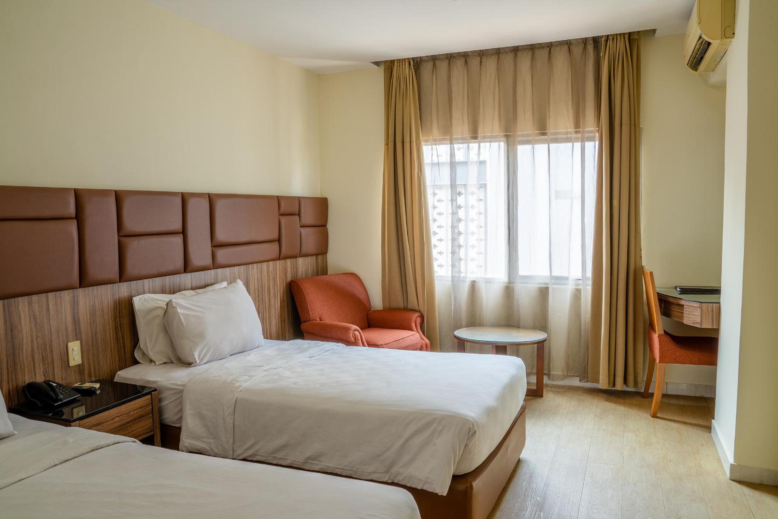 Superior Twin Room - Photo 3