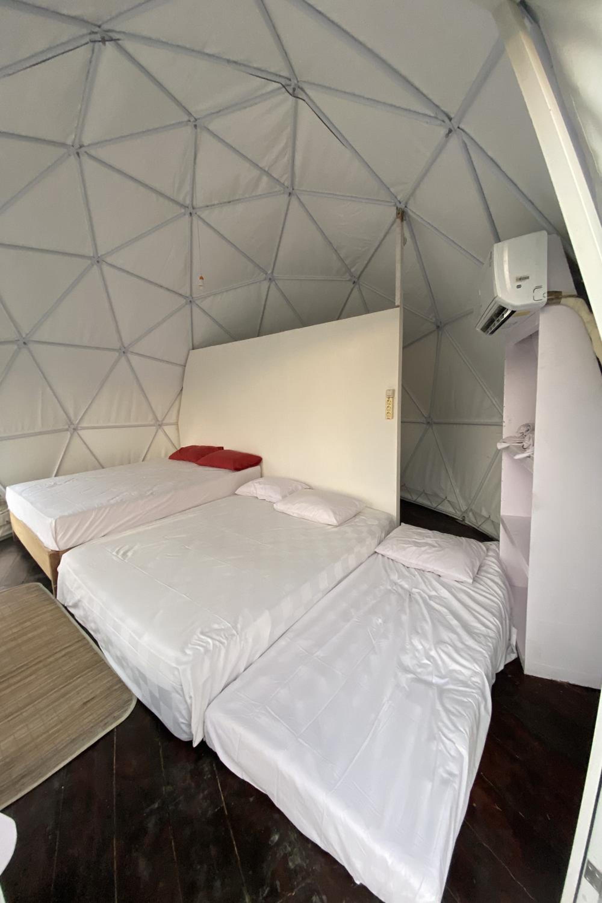 Family Dome Tent - Photo 6