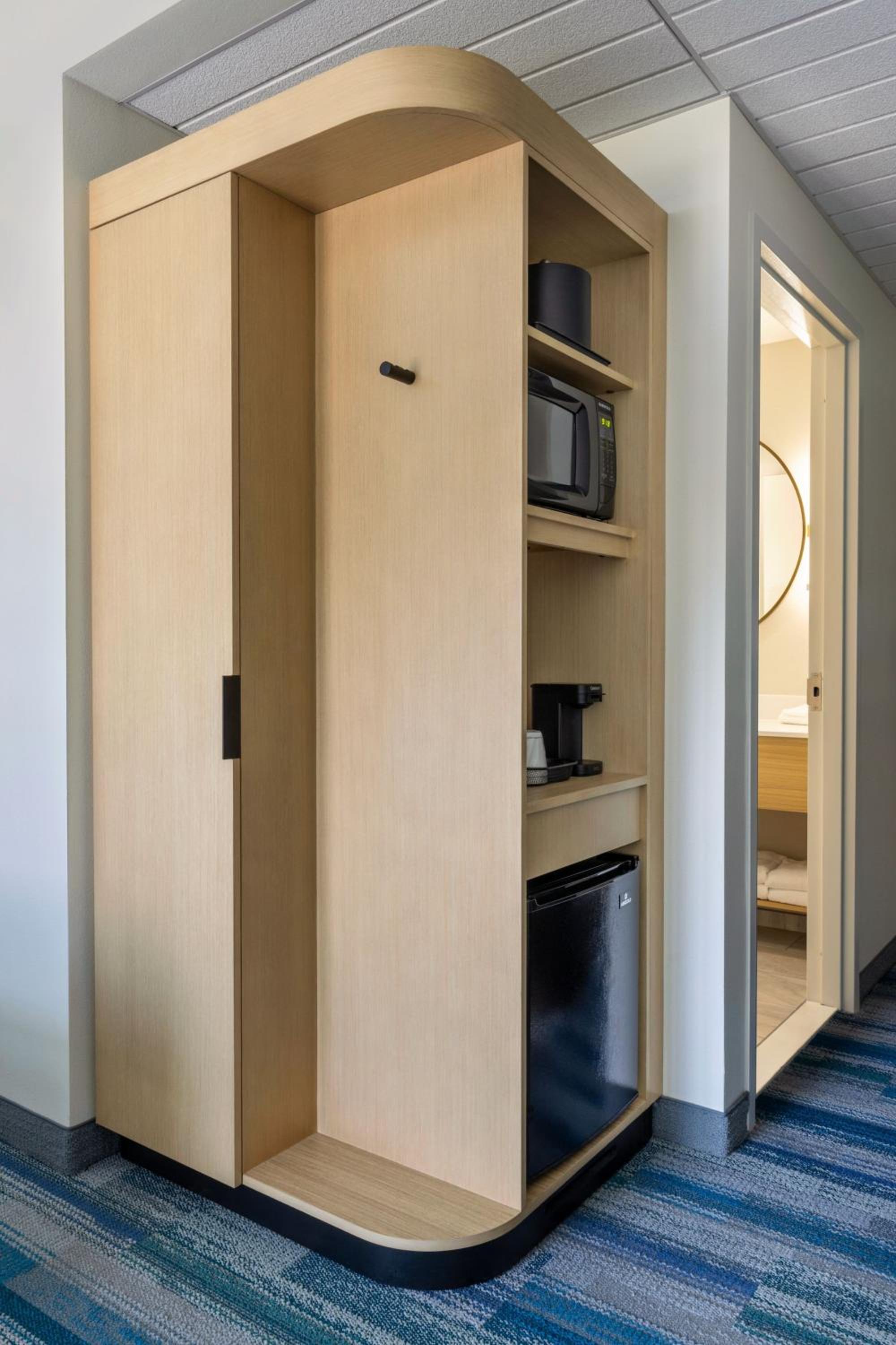 King Room with Inland View - Photo 2