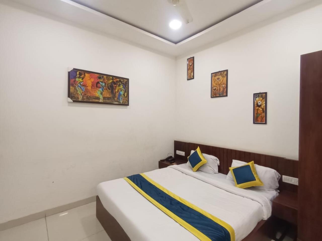 Superior Double Or Twin Room photo 3