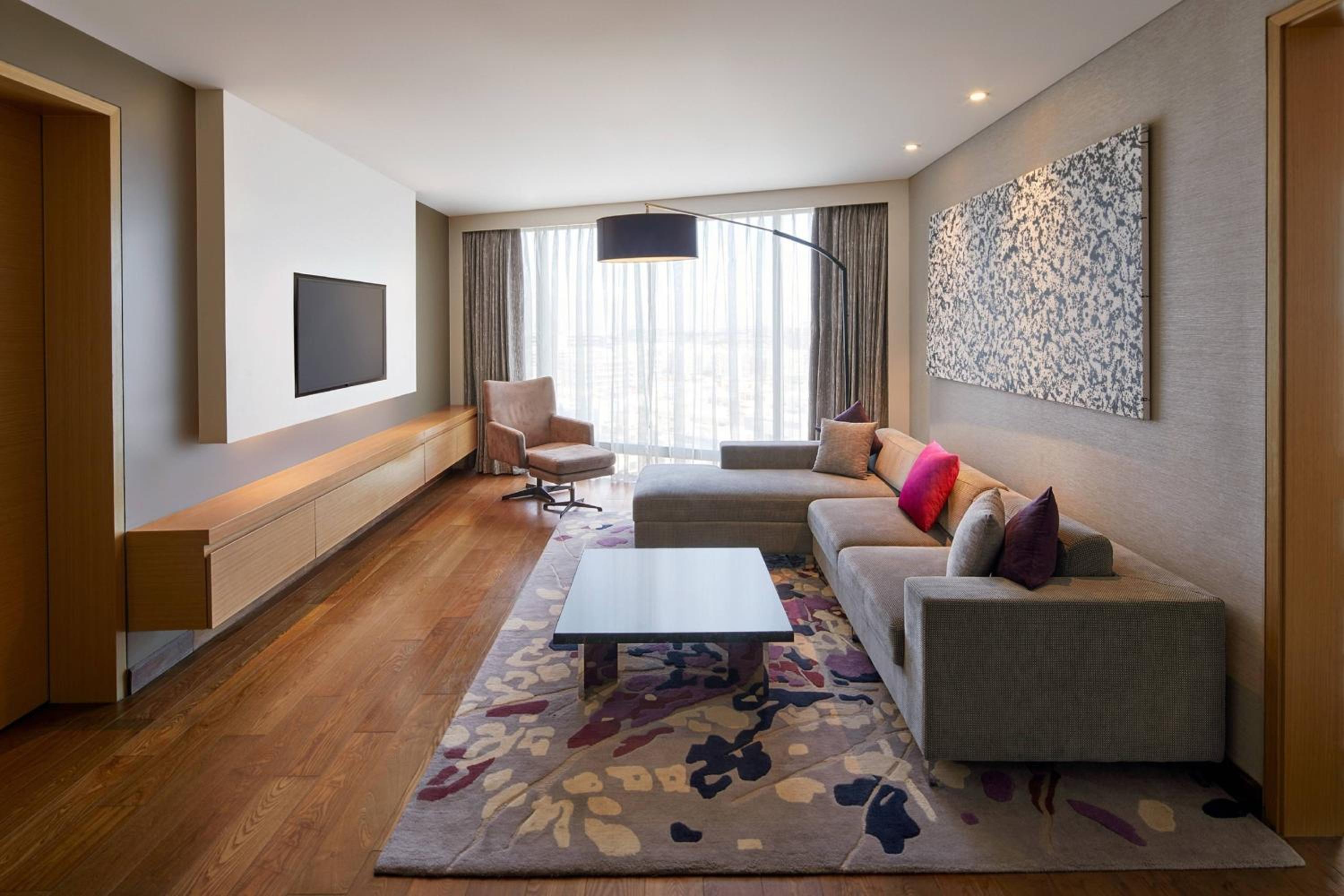 Two Bedroom Apartment City View (Includes Breakfast) - 1324 sqft photo 2