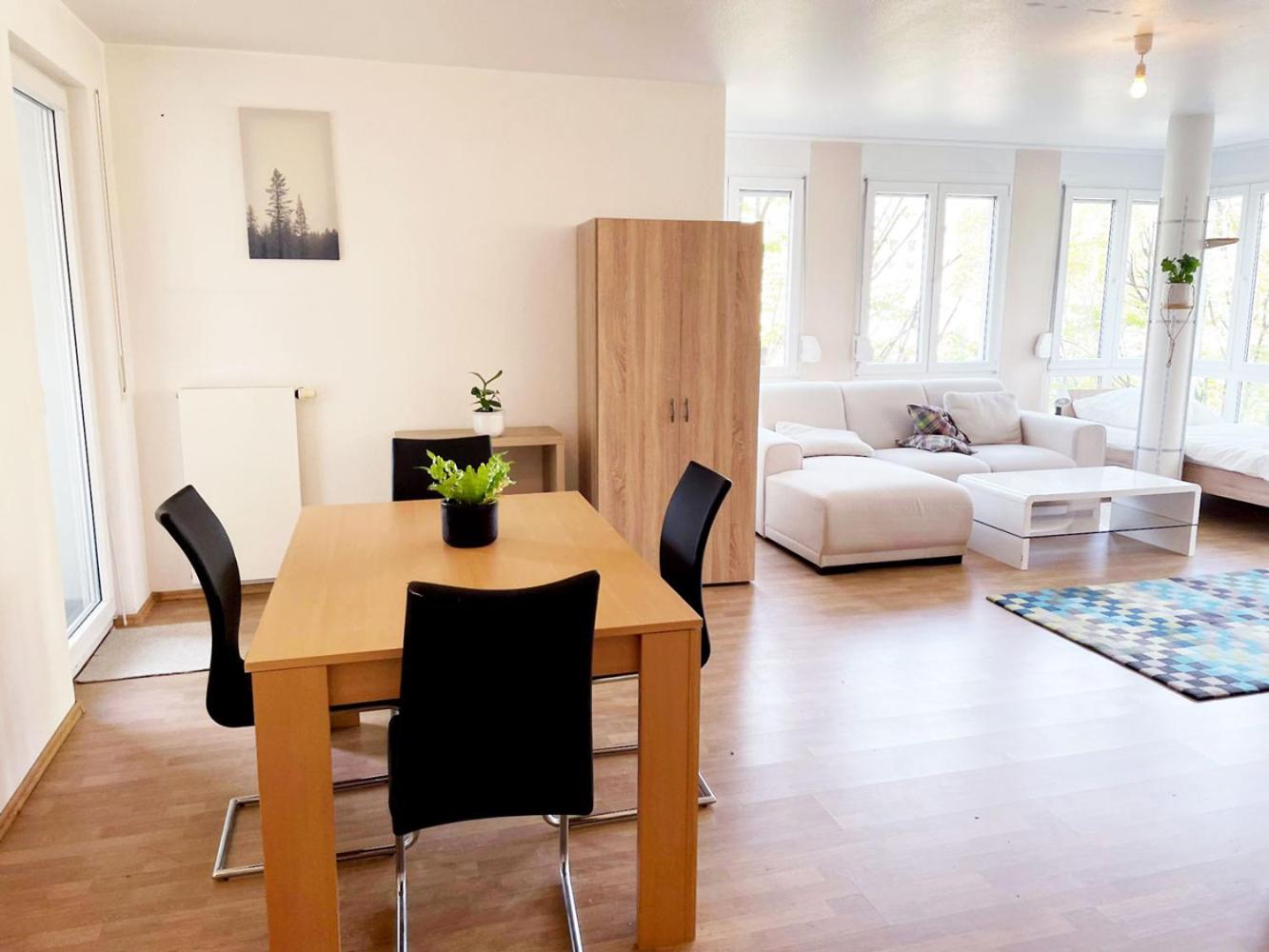 Three-Bedroom Apartment photo 1