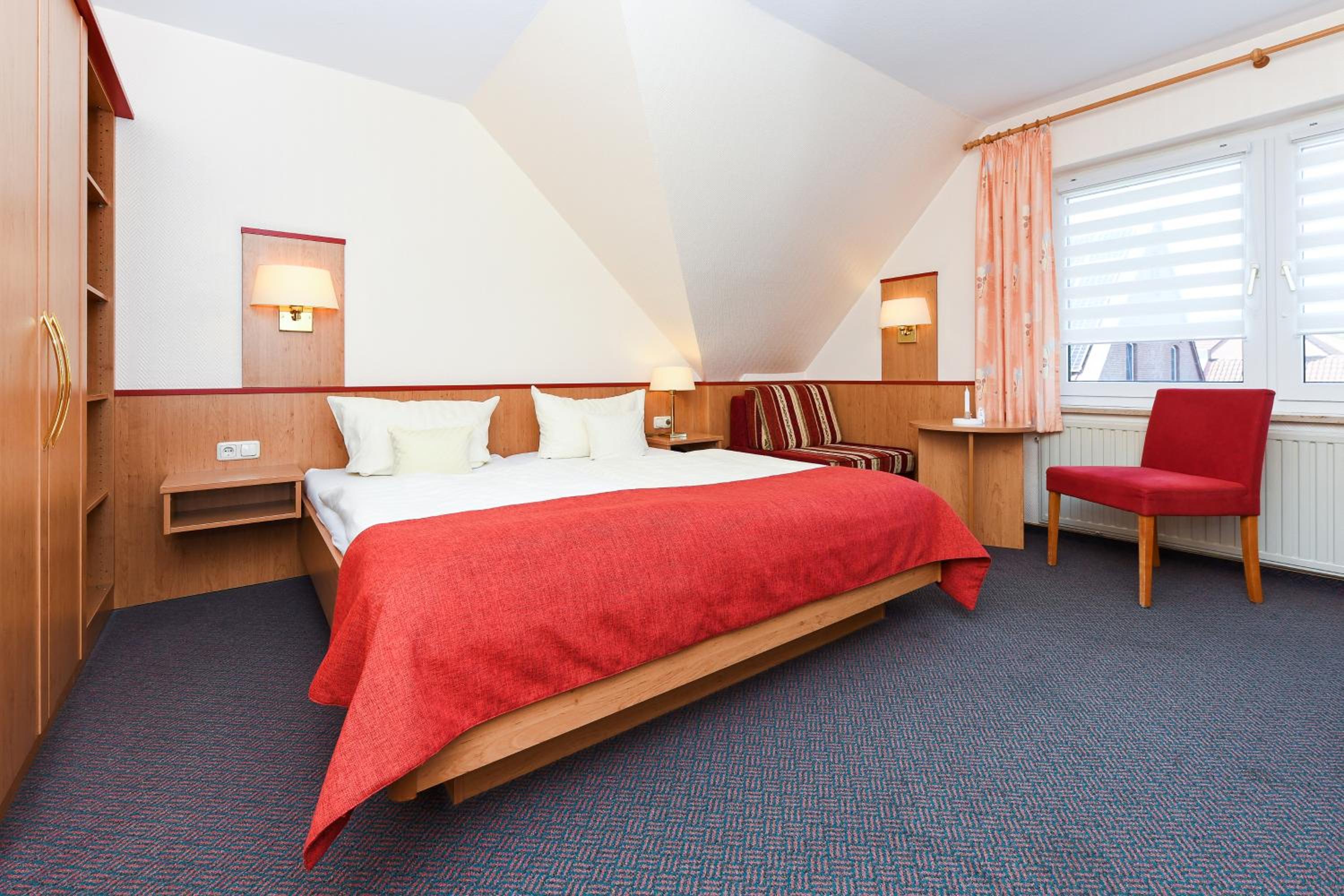 Double Room With Private Bathroom photo 2