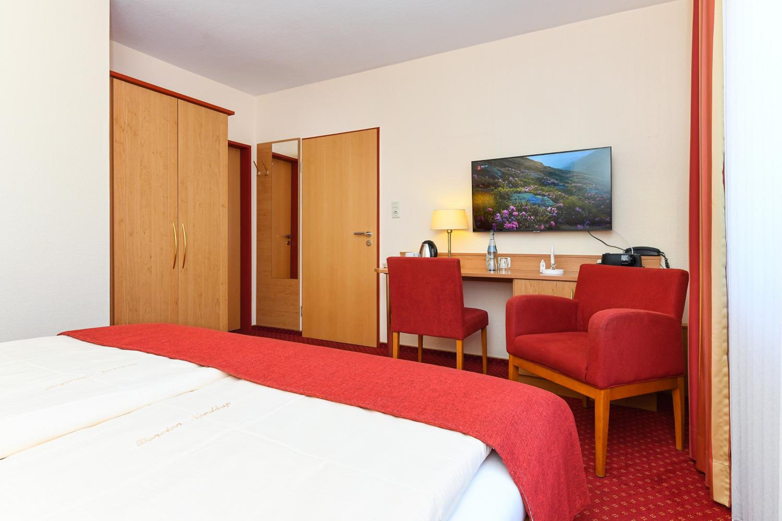 Double Room With Private Bathroom photo 3