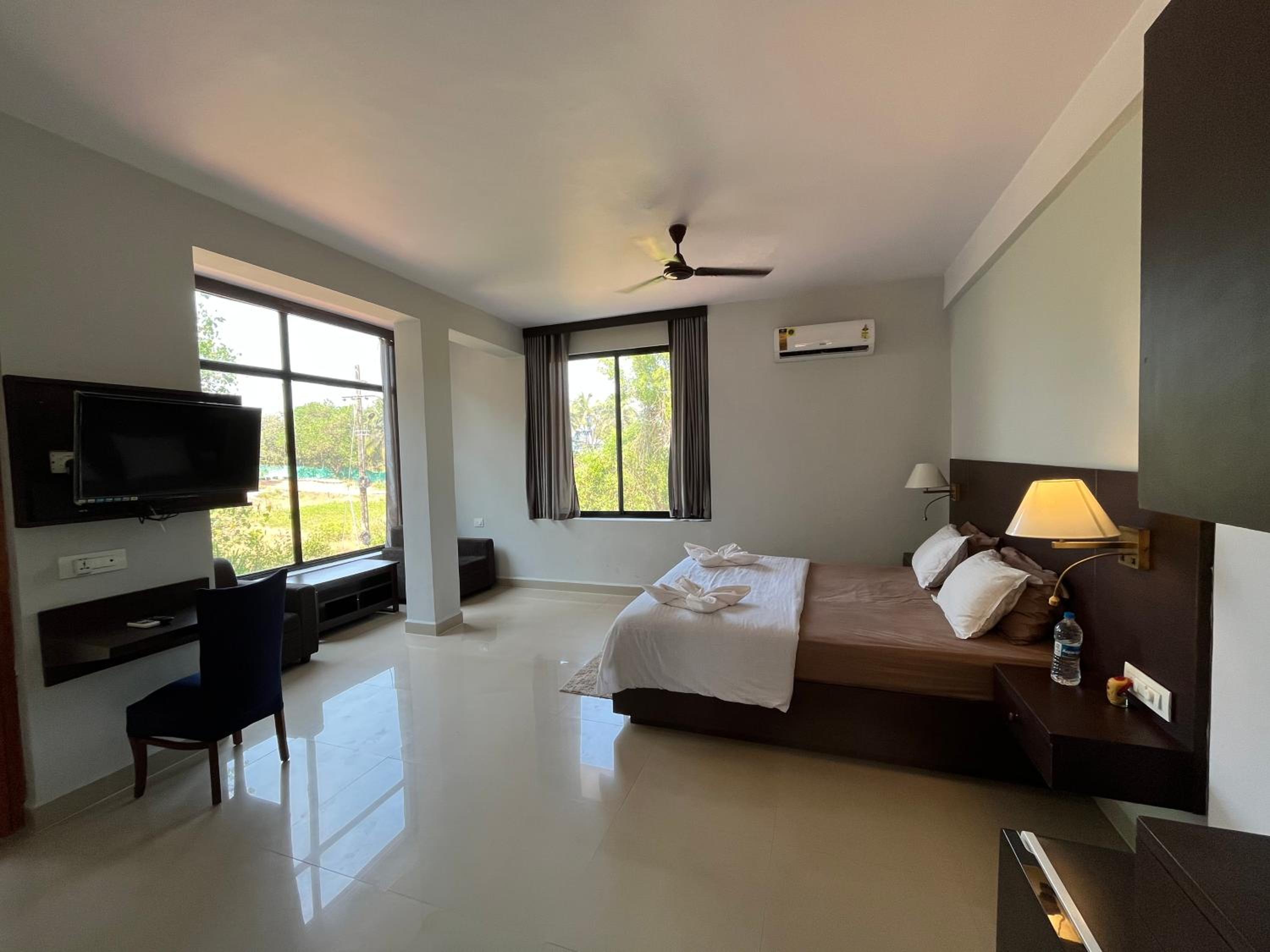 Deluxe Suite