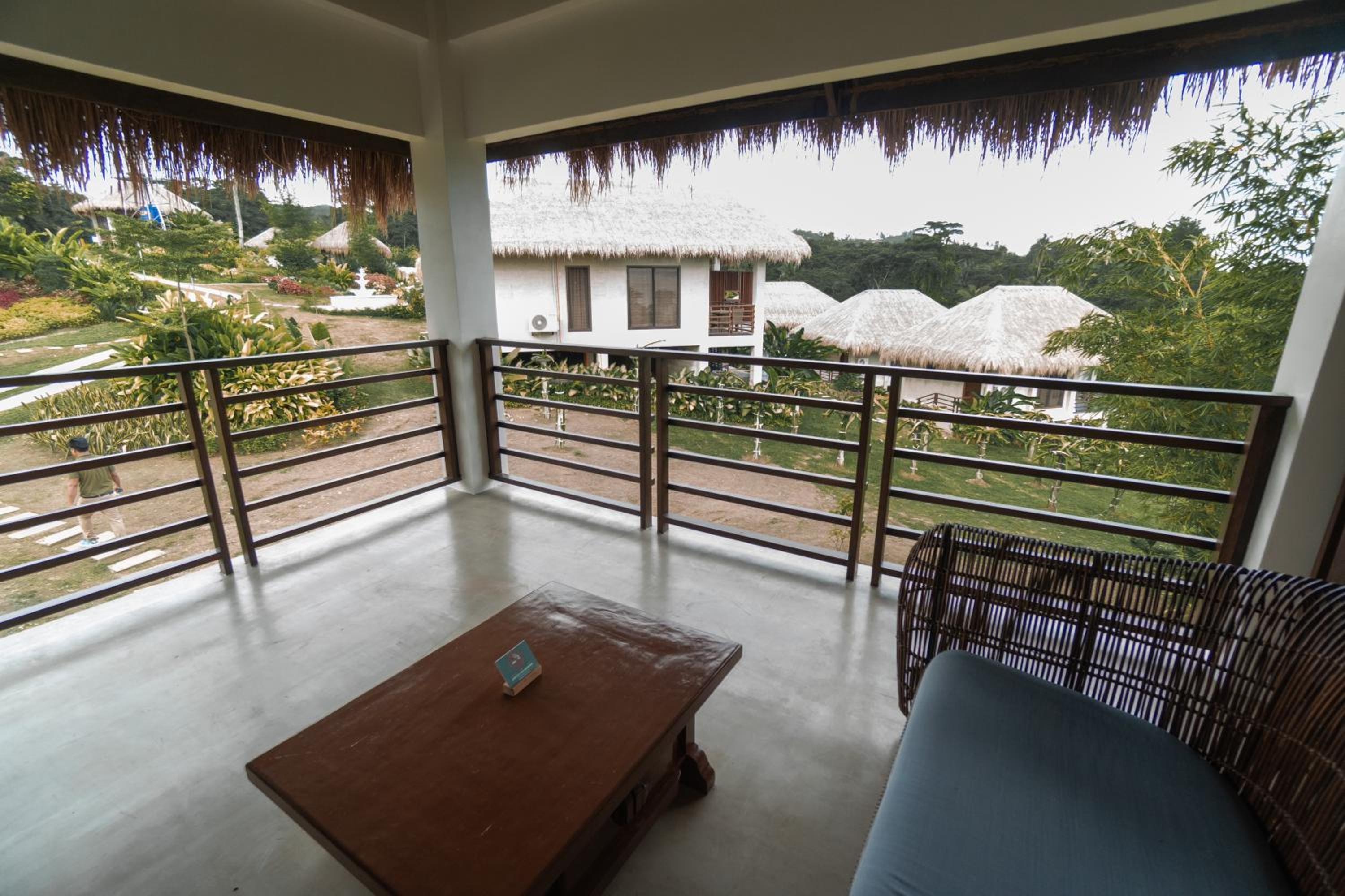 Family Room with Balcony photo 2
