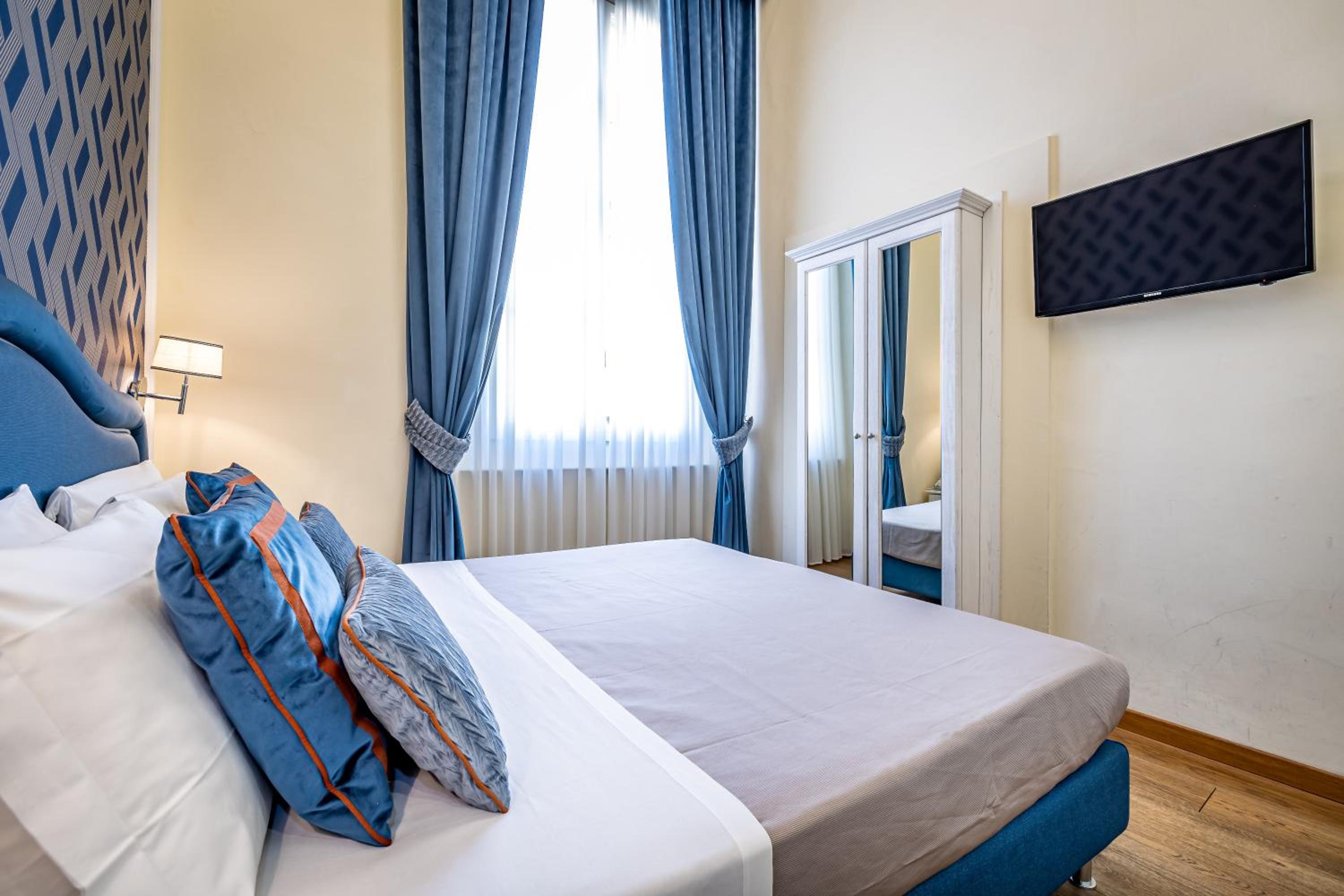 Small Double Room