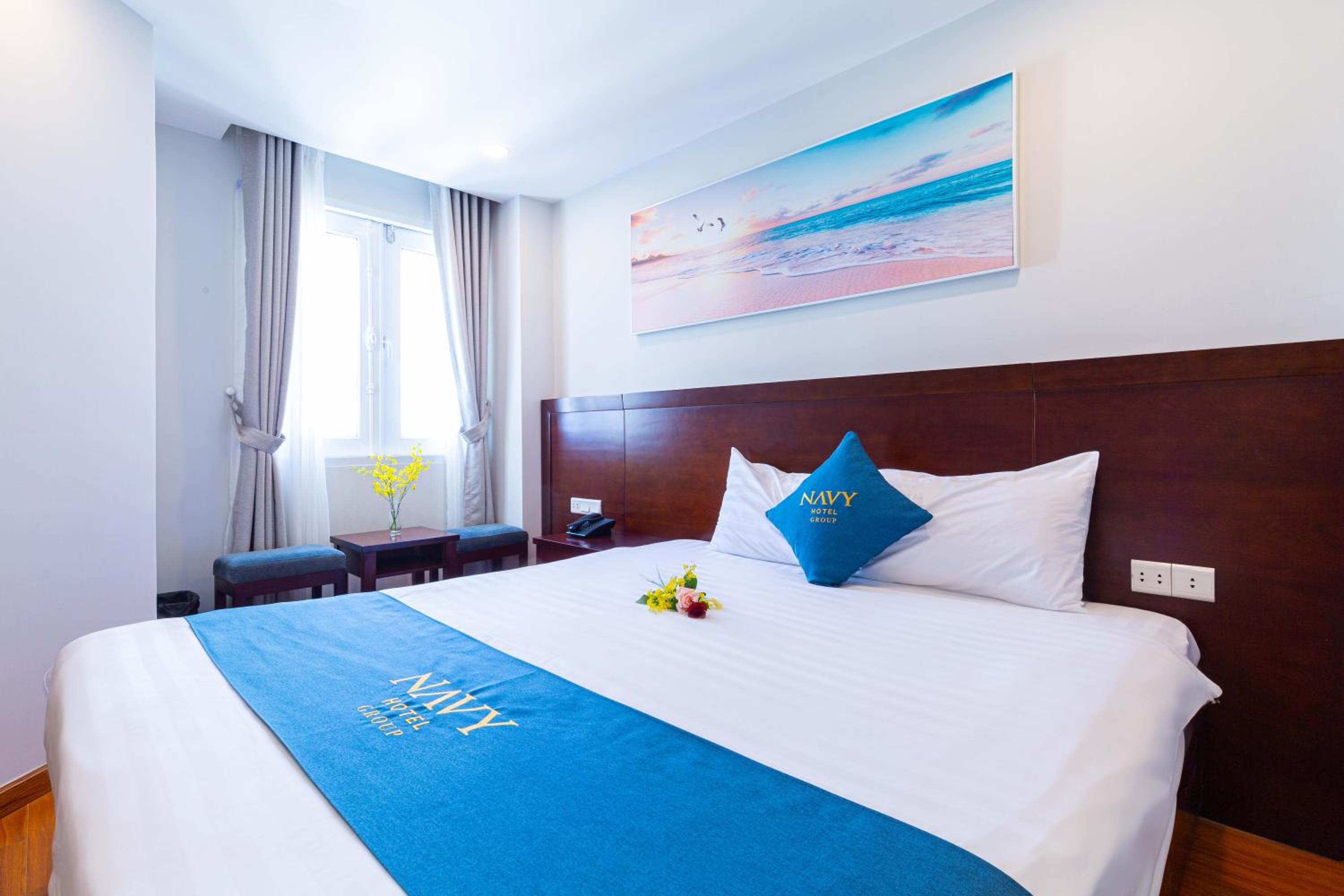 Deluxe Double Room - Photo 9
