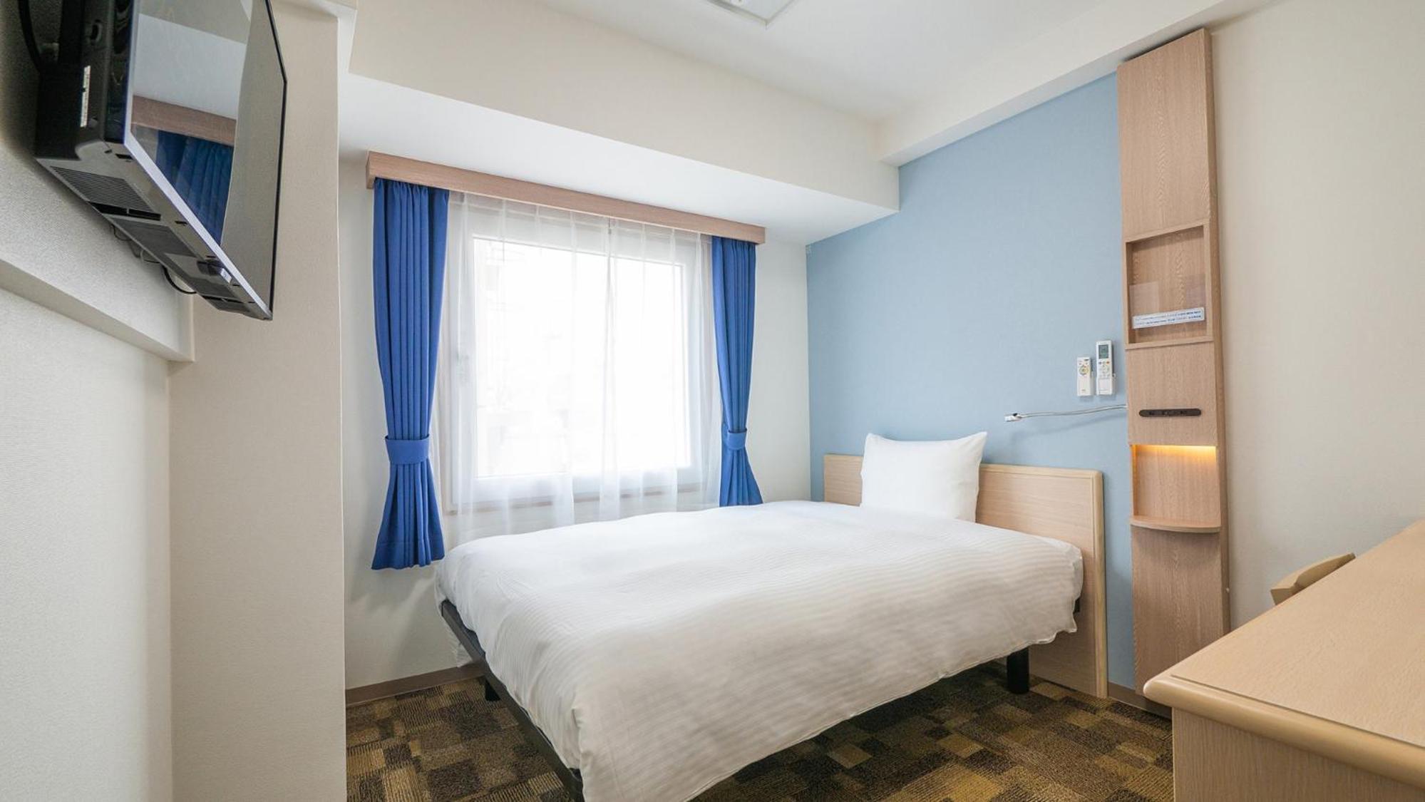 Double Room with Small Double Bed - Non-Smoking - Photo 1