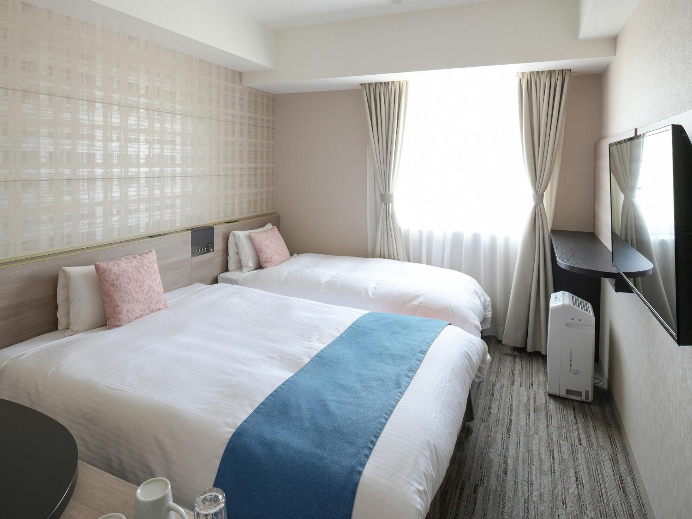 Superior Double Room with Extra Bed - Non-Smoking